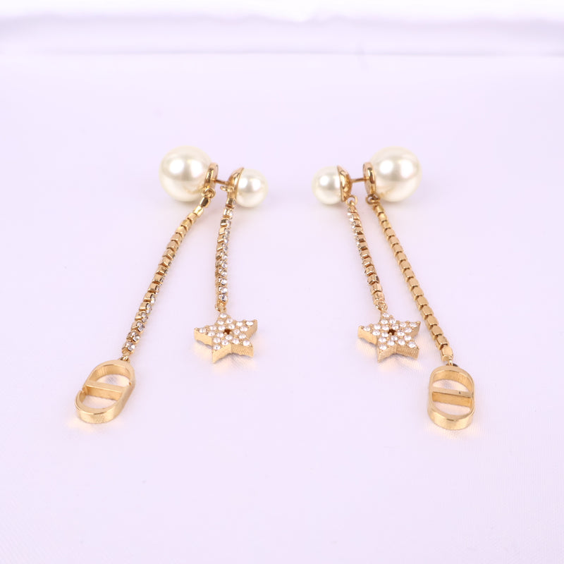 J2887*# Christian Dior Earrings Dior Tribales Earrings | Pre-Owned Gold / White / Silver Gold-finish Metal; White Resin Pearls; Silver-tone Crystals