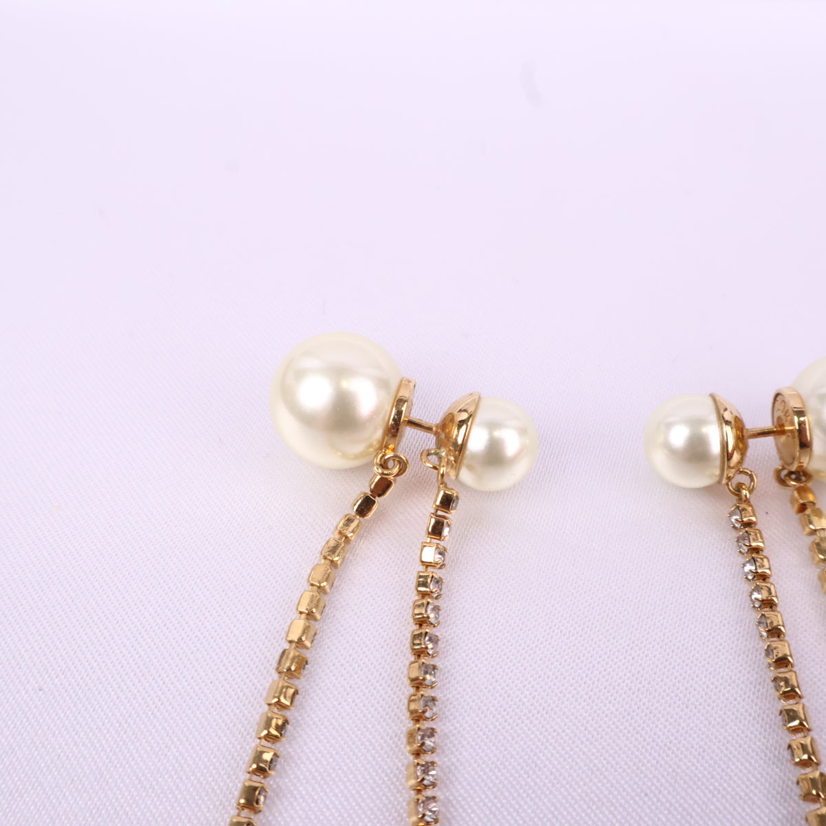 J2887*# Christian Dior Earrings Dior Tribales Earrings | Pre-Owned Gold / White / Silver Gold-finish Metal; White Resin Pearls; Silver-tone Crystals