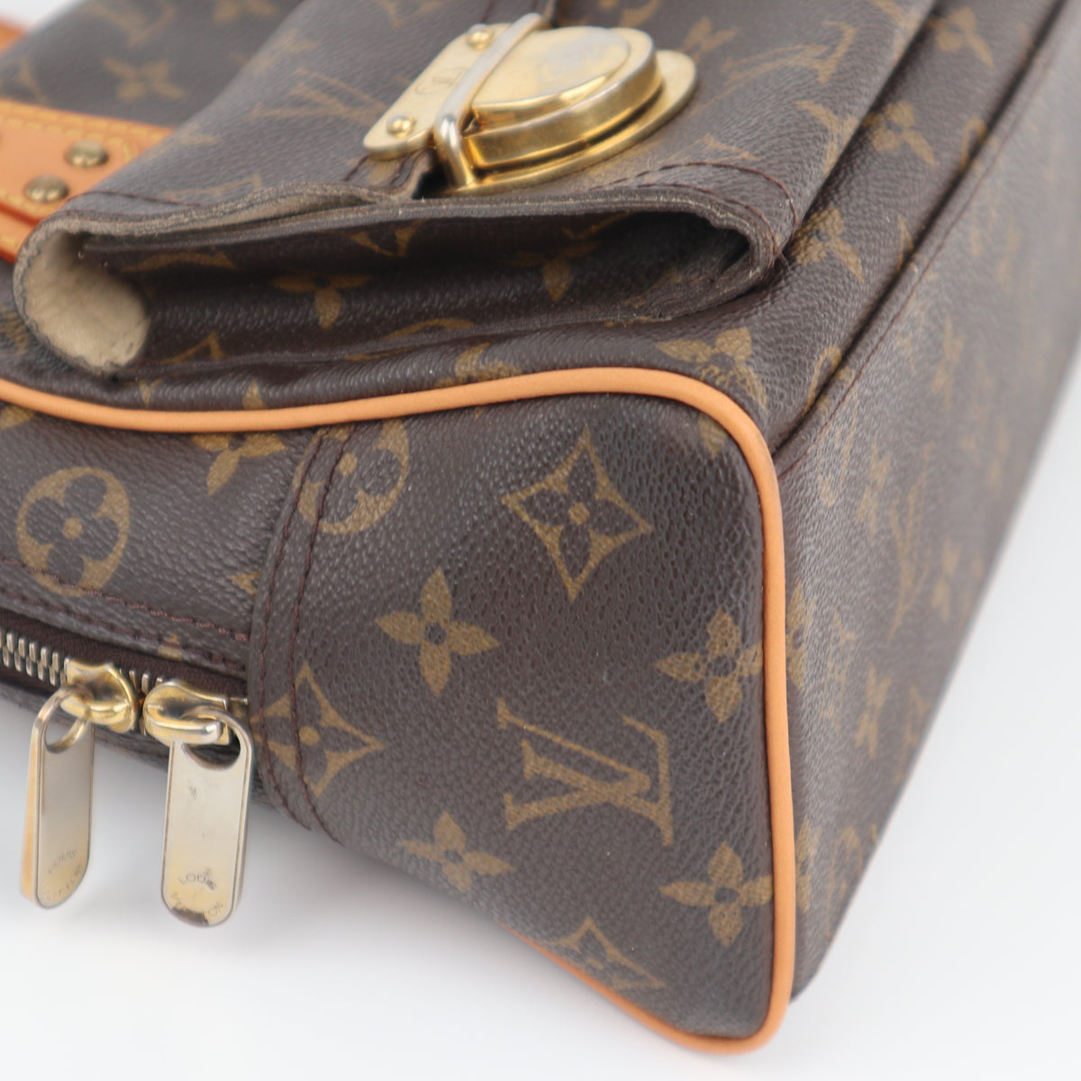 Louis Vuitton Monogram Manhattan PM Shoulder Bag C1682R | Pre-Owned Very Good Brown Monogram Canvas