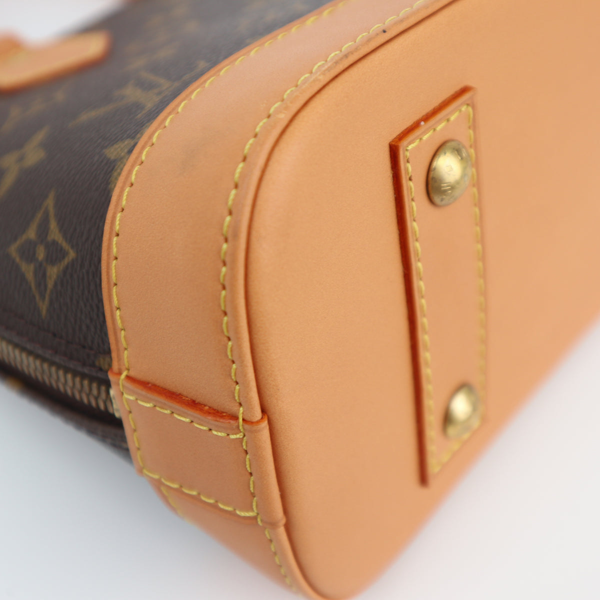 Louis Vuitton Monogram Alma BB Shoulder Bag C3138R | Pre-Owned Excellent Brown Monogram Canvas