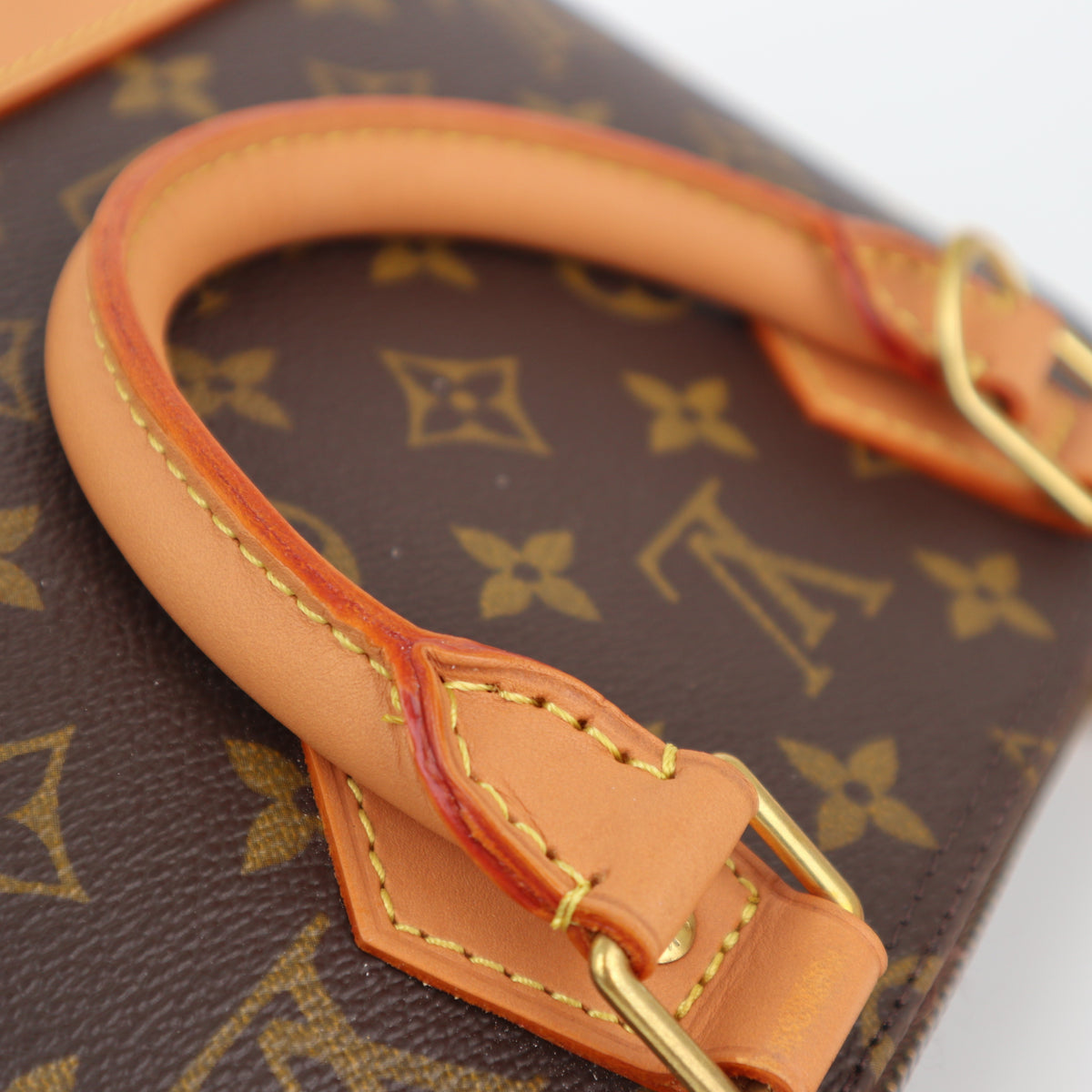 Louis Vuitton Monogram Alma BB Shoulder Bag C3138R | Pre-Owned Excellent Brown Monogram Canvas