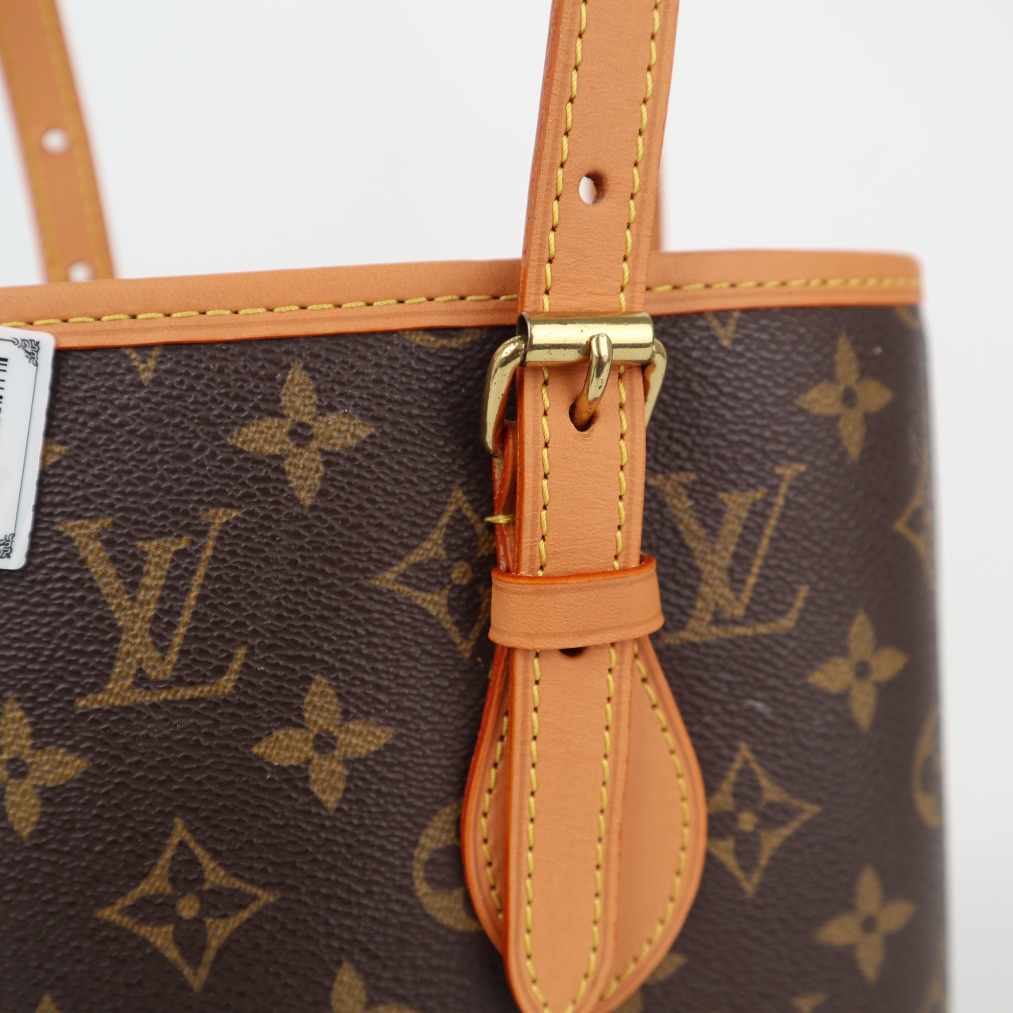 Louis Vuitton Monogram Canvas Petit Bucket Shoulder Bag C1689R | Pre-Owned Very Good Brown Monogram Canvas