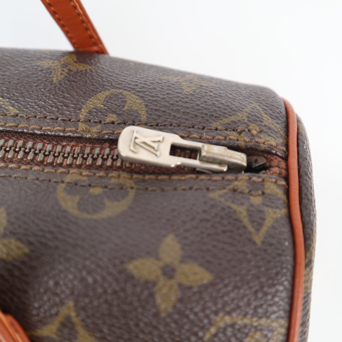 Louis Vuitton Monogram Papillon 26 Shoulder Bag C1691R | Pre-Owned Very Good Brown Monogram Canvas