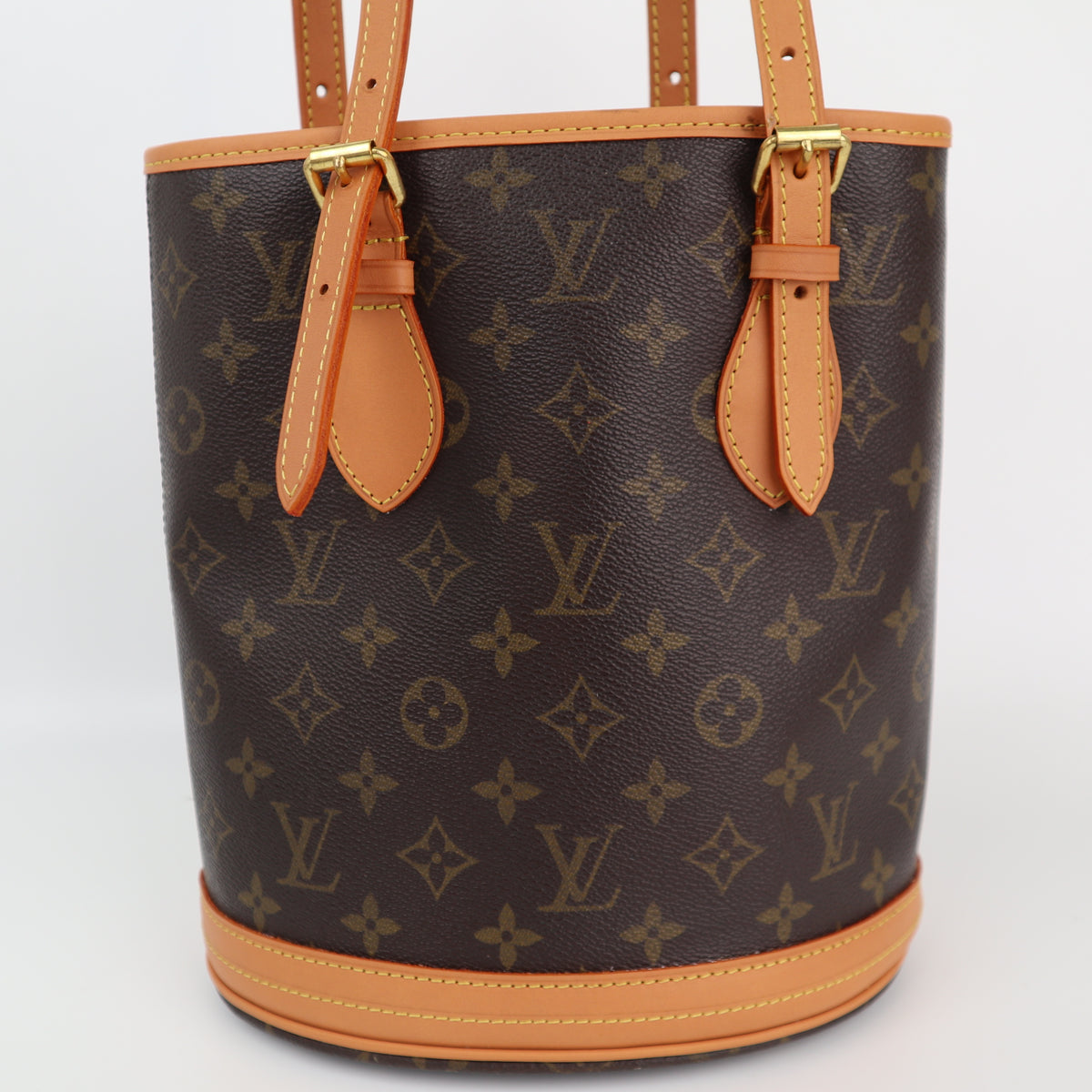 Louis Vuitton Monogram Canvas Petit Bucket Shoulder Bag C1692R | Pre-Owned Very Good Brown Monogram Canvas