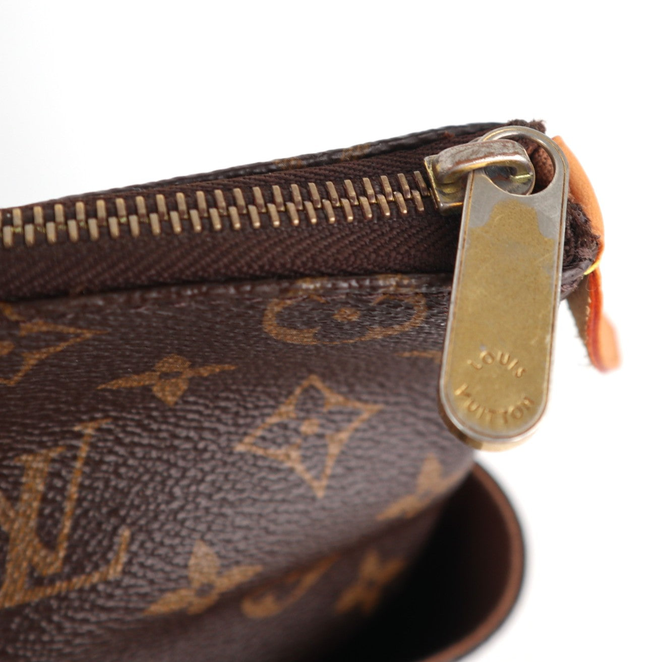 Louis Vuitton Monogram Totally MM Shoulder Bag C1698R | Pre-Owned Excellent Brown Monogram Canvas