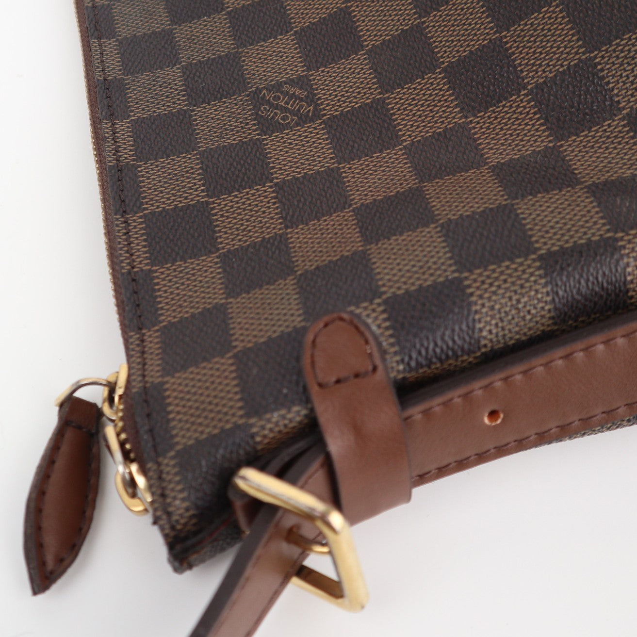 Louis Vuitton Diane Damier Ebene Shoulder Bag Brown Shoulder Bag C1699 | Pre-Owned Very Good Brown Damier Ebene Canvas