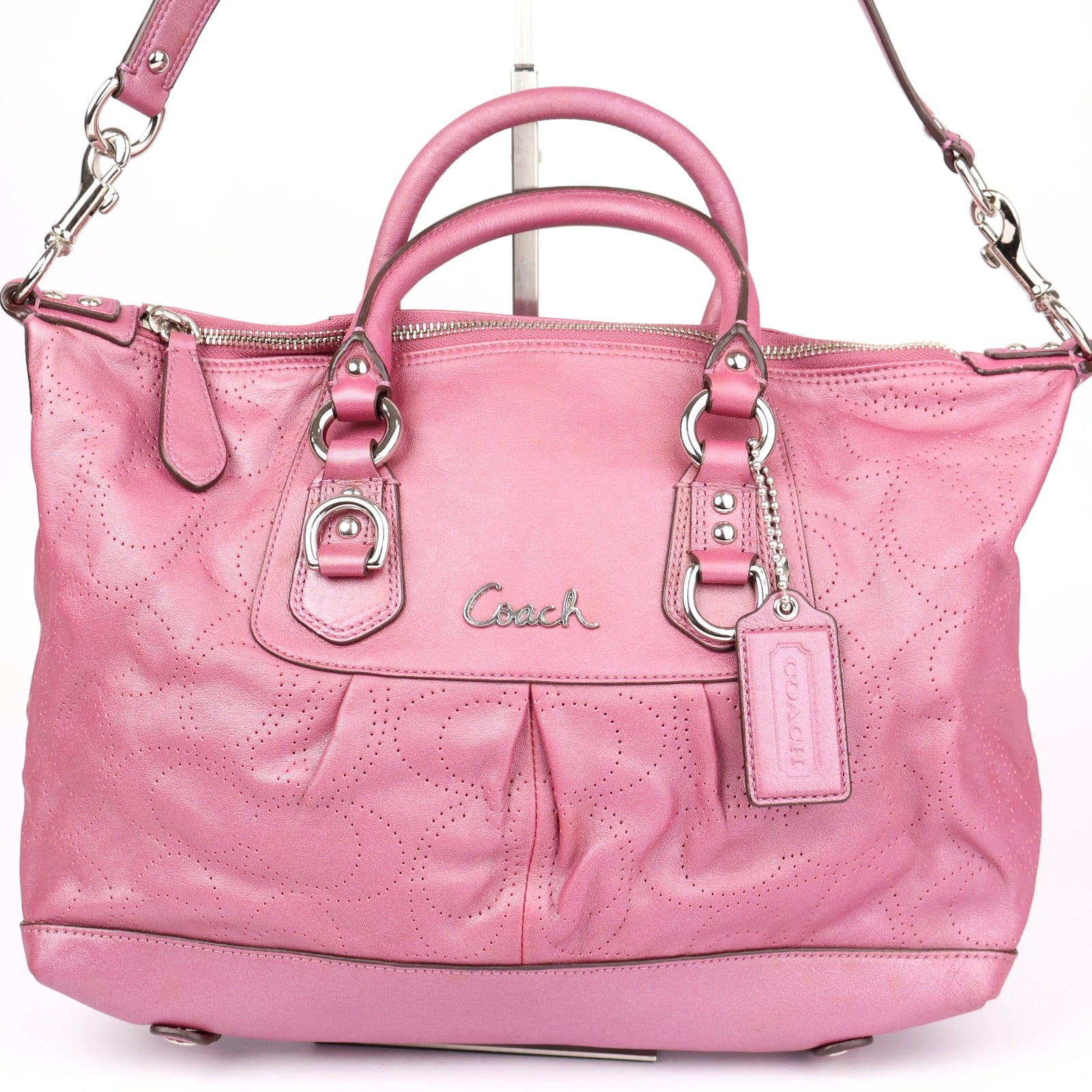 J1342 Coach Ashley Leather Convertible Hobo Bag- Pre Owned