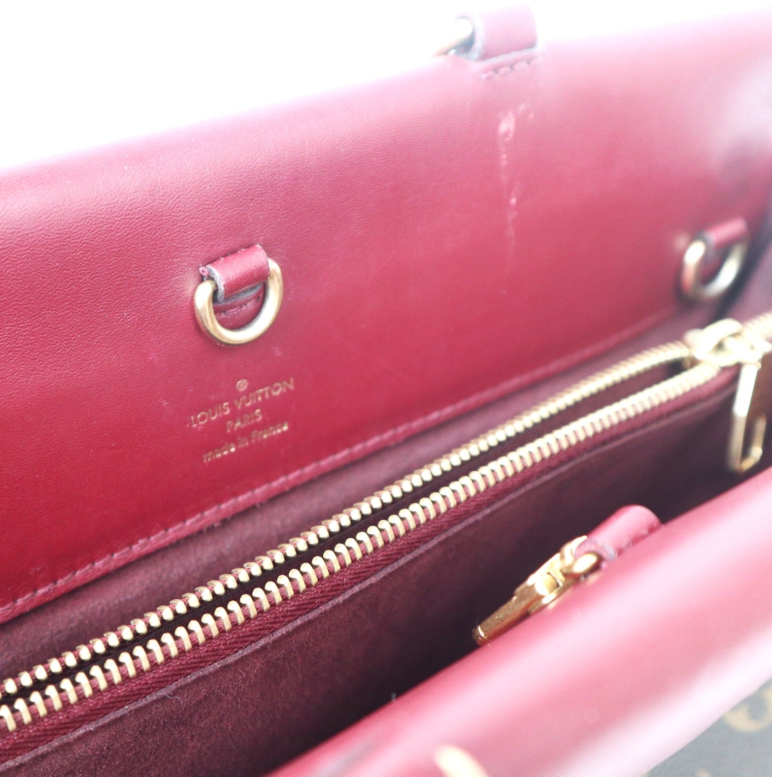 C1116 Louis Vuitton Monogram Burgundy Venus  Bag-Pre Owned