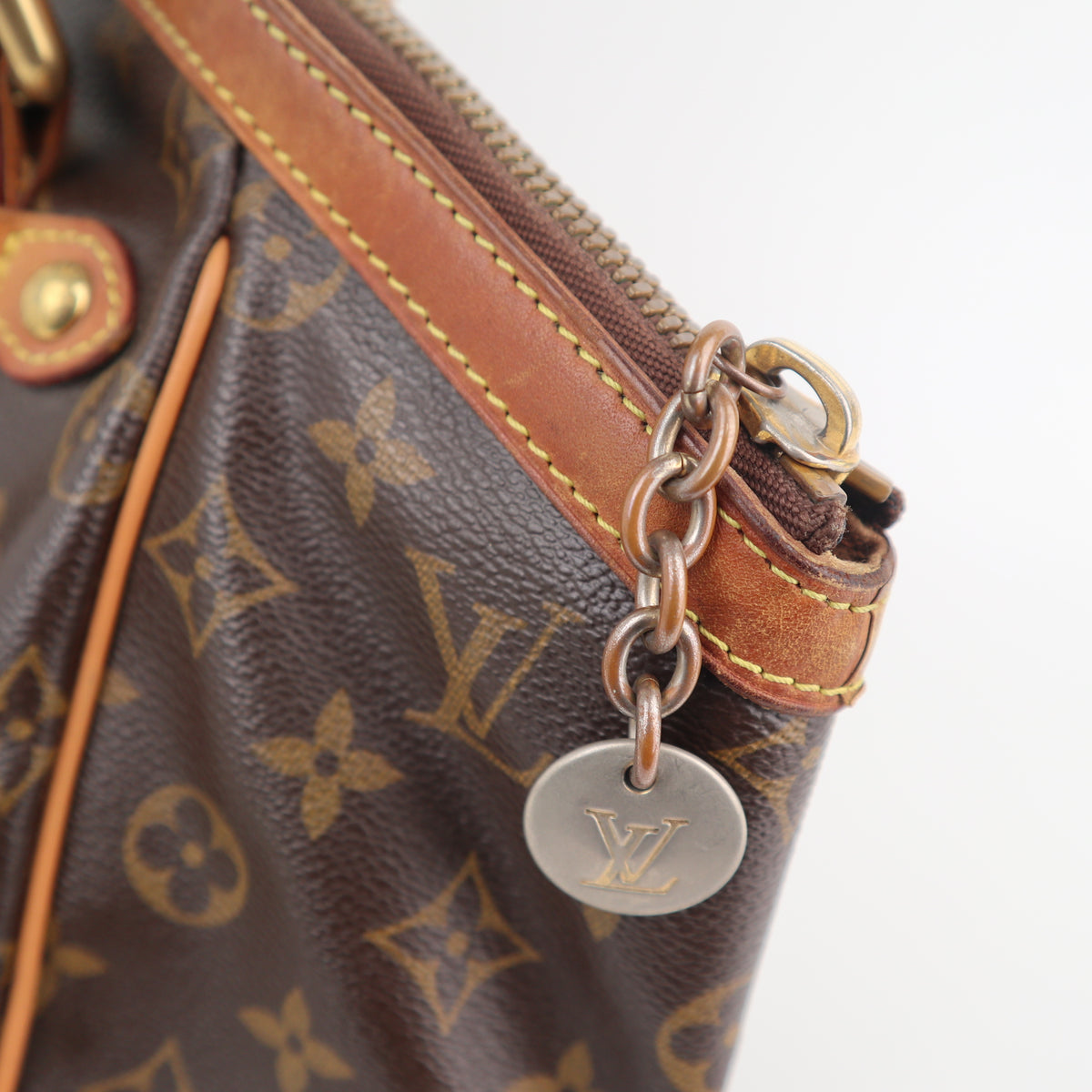 C2567 Louis Vuitton Shoulder Bag Monogram Canvas Tivoli GM | Pre-Owned Very Good Brown Canvas Monogram