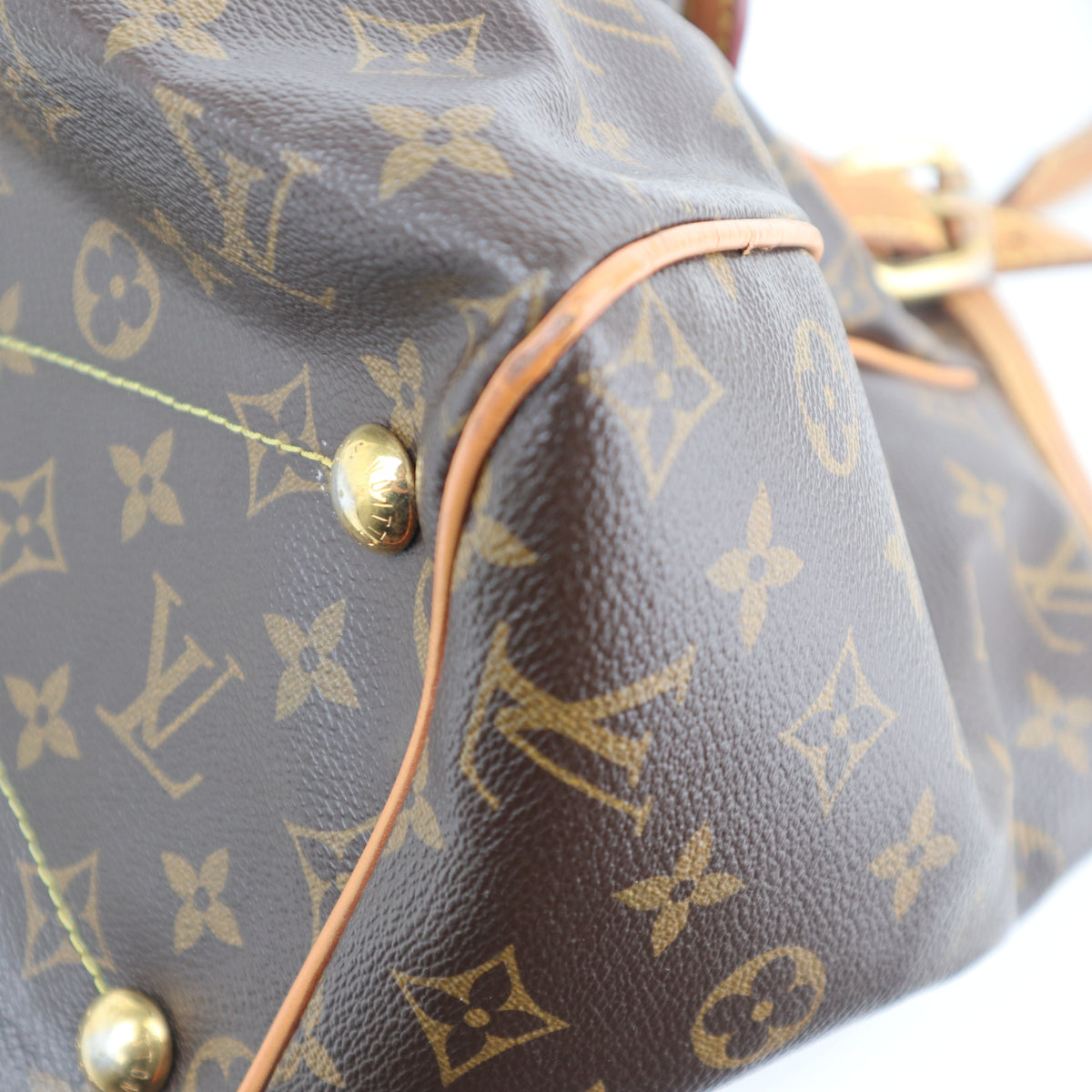 C2567 Louis Vuitton Shoulder Bag Monogram Canvas Tivoli GM | Pre-Owned Very Good Brown Canvas Monogram