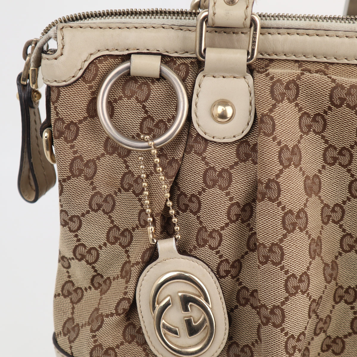 C2571 Gucci Shoulder Bag Sukey GG Canvas | Pre-Owned Very Good Brown Canvas GG