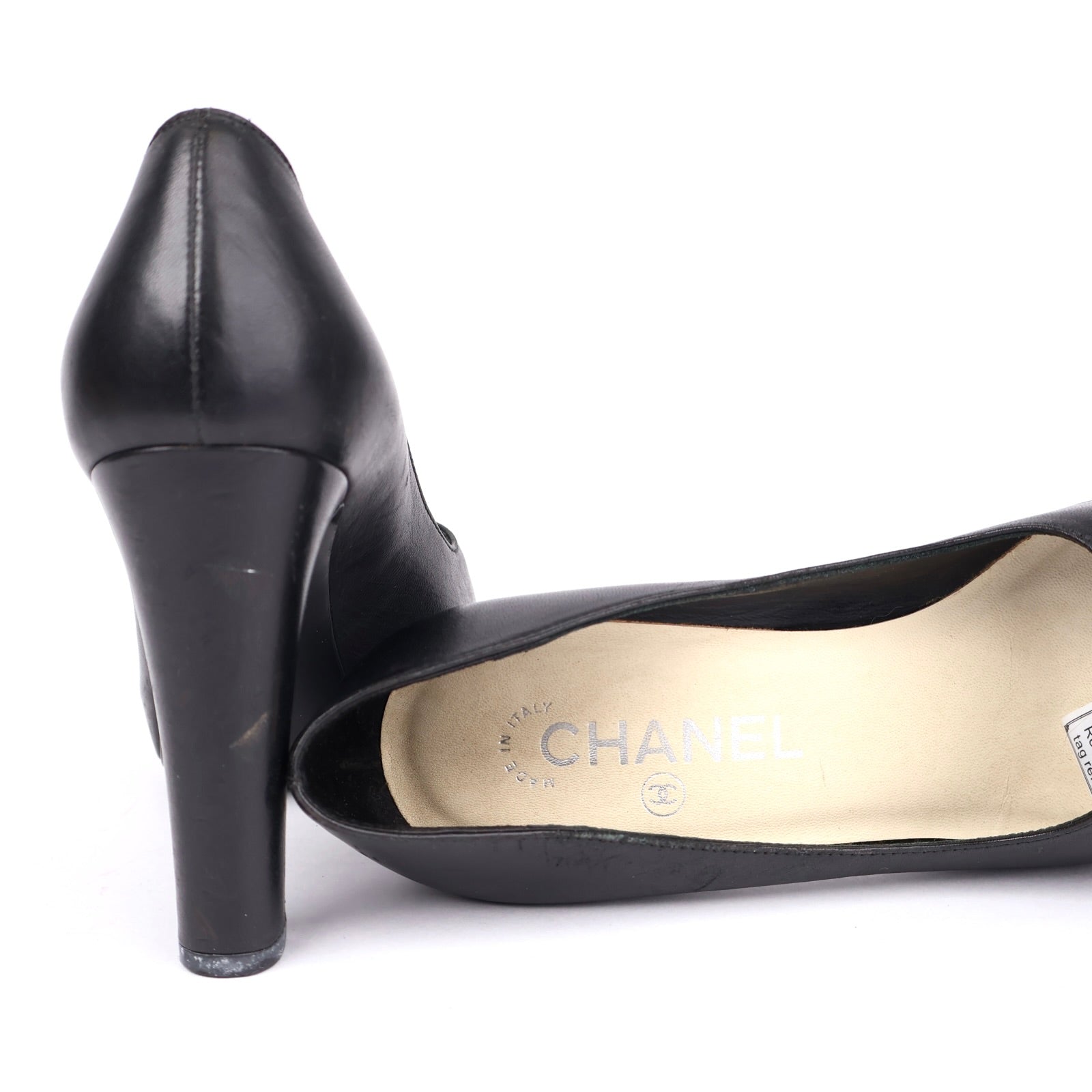 J1319 CHANEL Black Leather Platform Pumps with Metallic Cap Toe Detail EU36/ UK3.5- Pre Owned