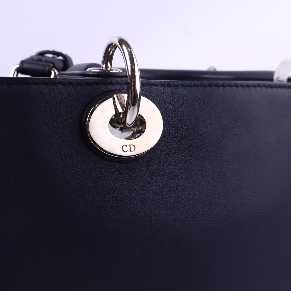 J3749 Christian Dior Top Handle Bag Leather Medium Diorissimo Tote | Pre-Owned Leather
