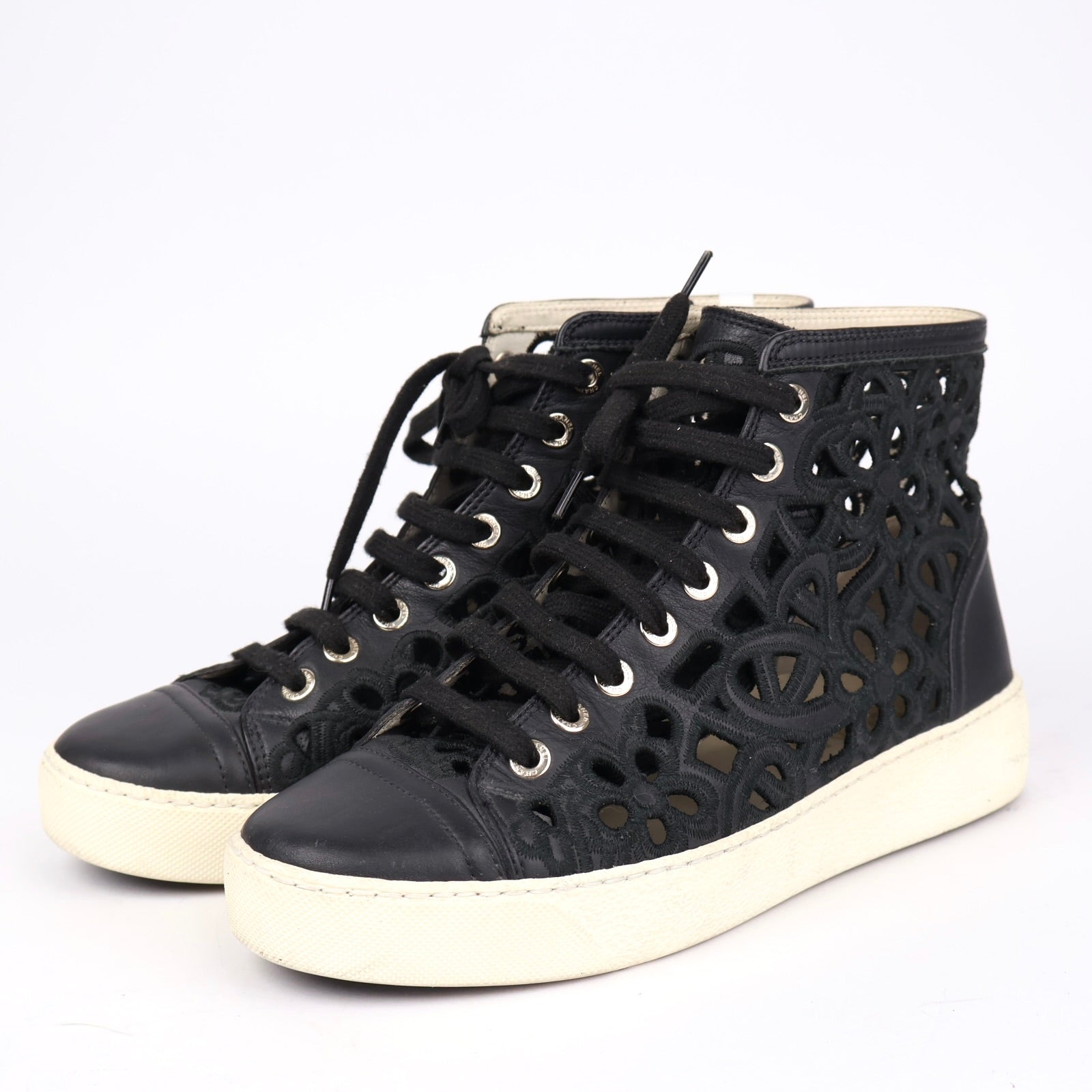 J1325 CHANEL Black Lace Floral High-Top Sneakers with Leather Trim EU36/ UK3.5- Pre Owned