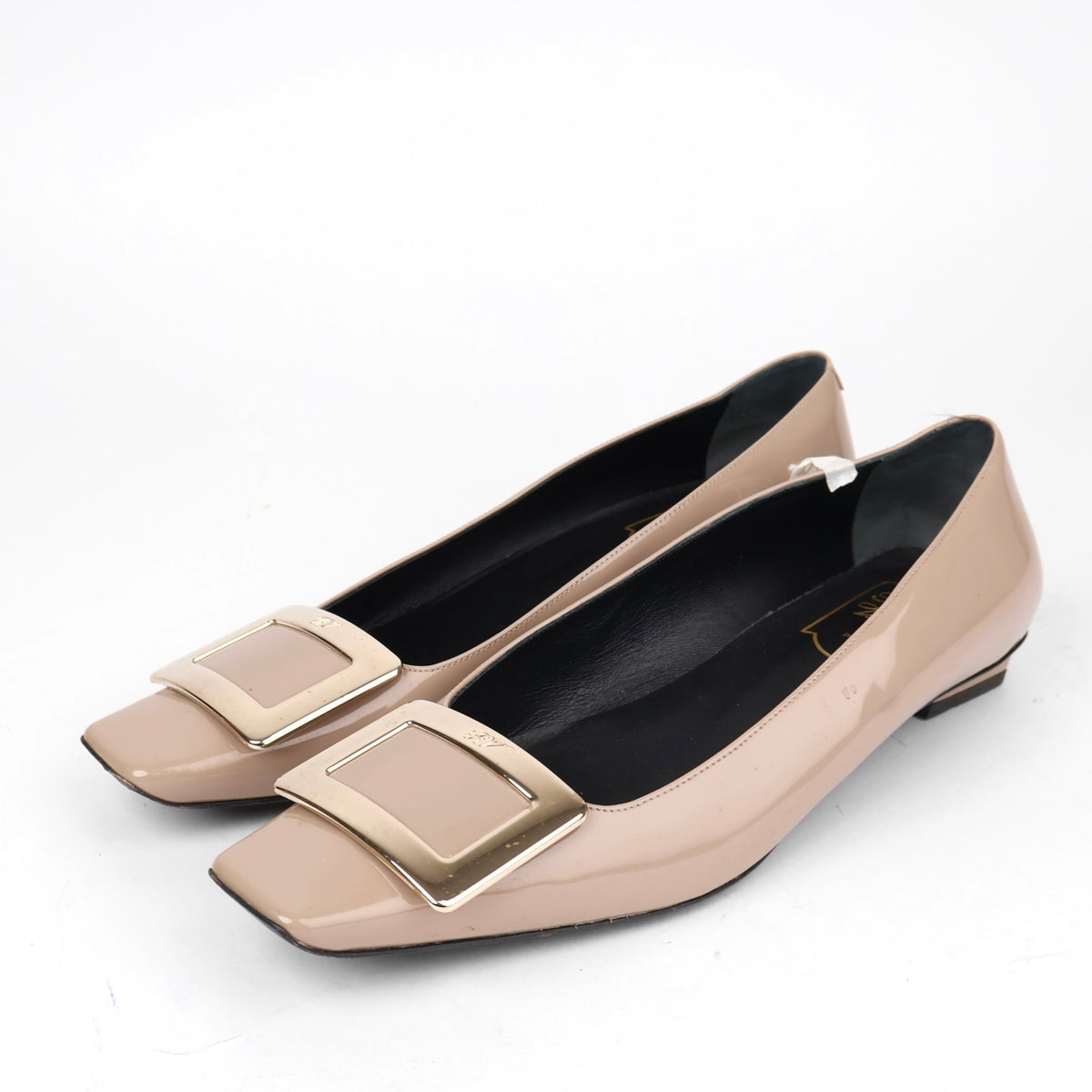 J1329# Roger Vivier Belle Vivier Patent Leather Flats in Nude EU38/UK5- Pre Owned