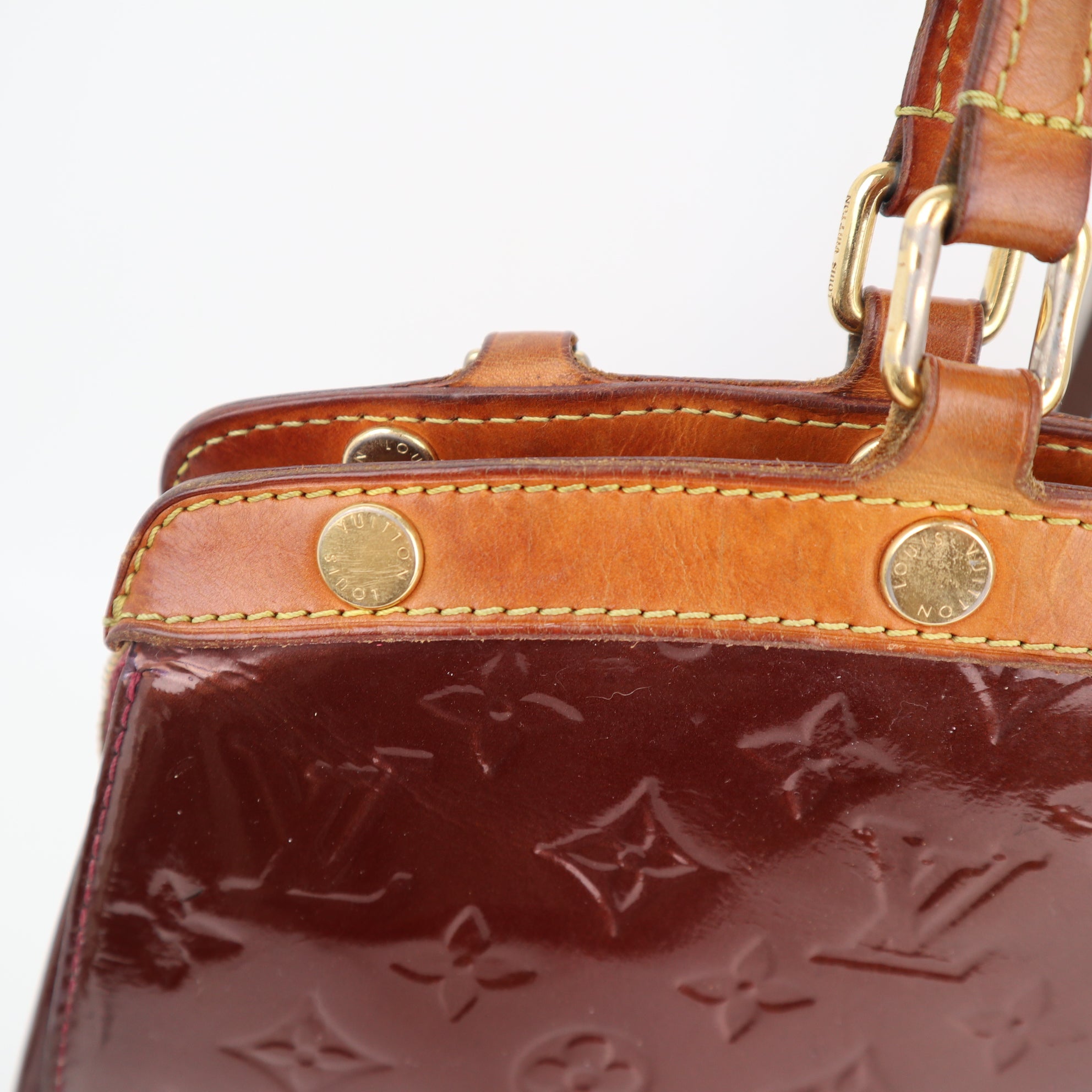 Louis Vuitton Monogram Brea Vernis MM Shoulder Bag C1718 | Pre-Owned Good Brown Monogram Canvas