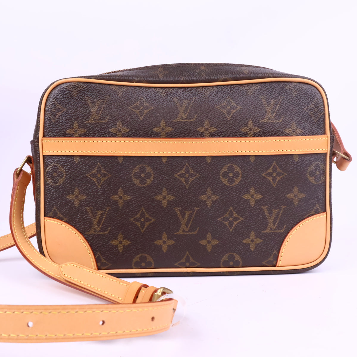 J2692 Louis Vuitton Shoulder Bag Monogram Trocadero | Pre-Owned Excellent Brown Monogram Coated canvas
