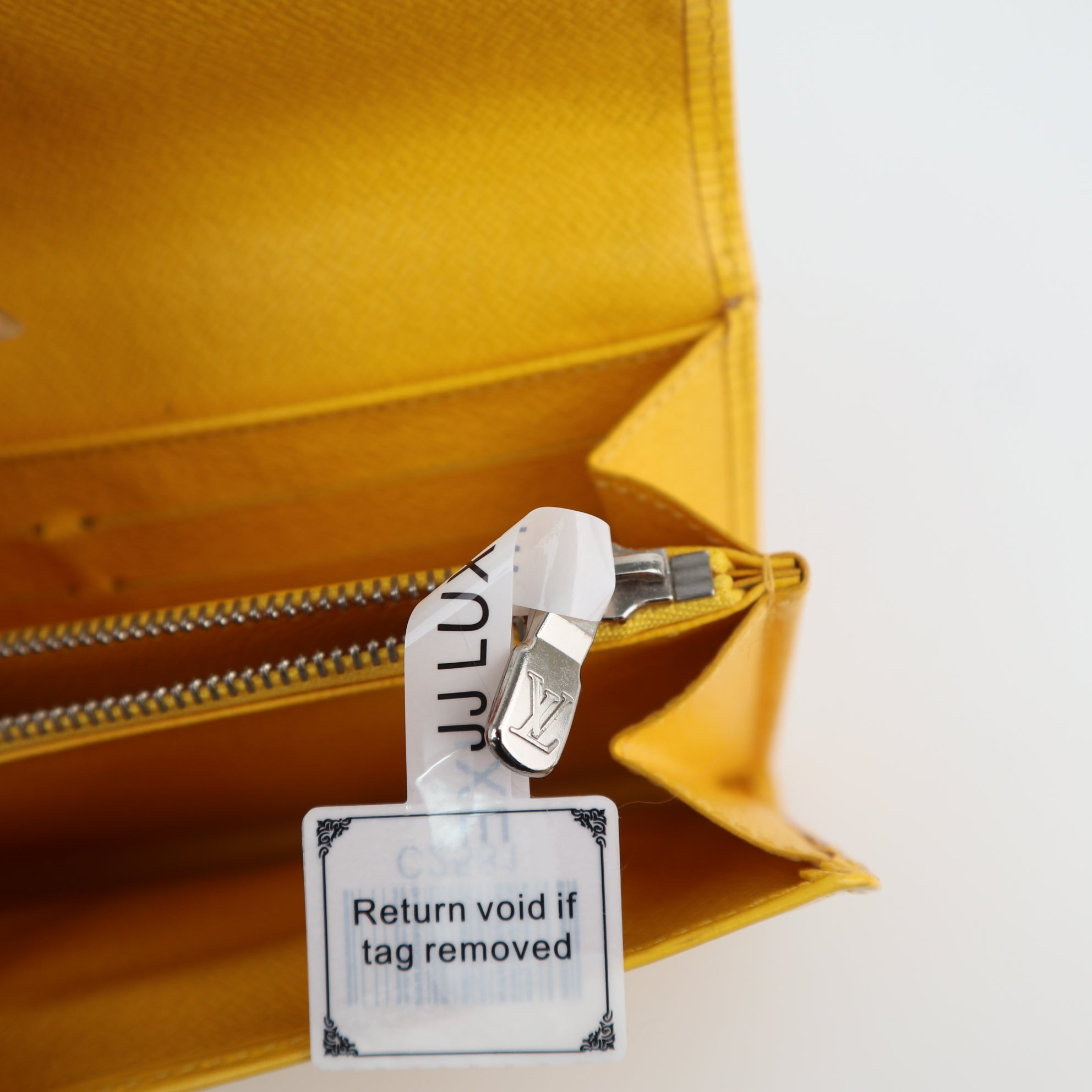 C2581 Louis Vuitton Wallet Yellow Epi Walle | Pre-Owned Very Good Yellow Leather