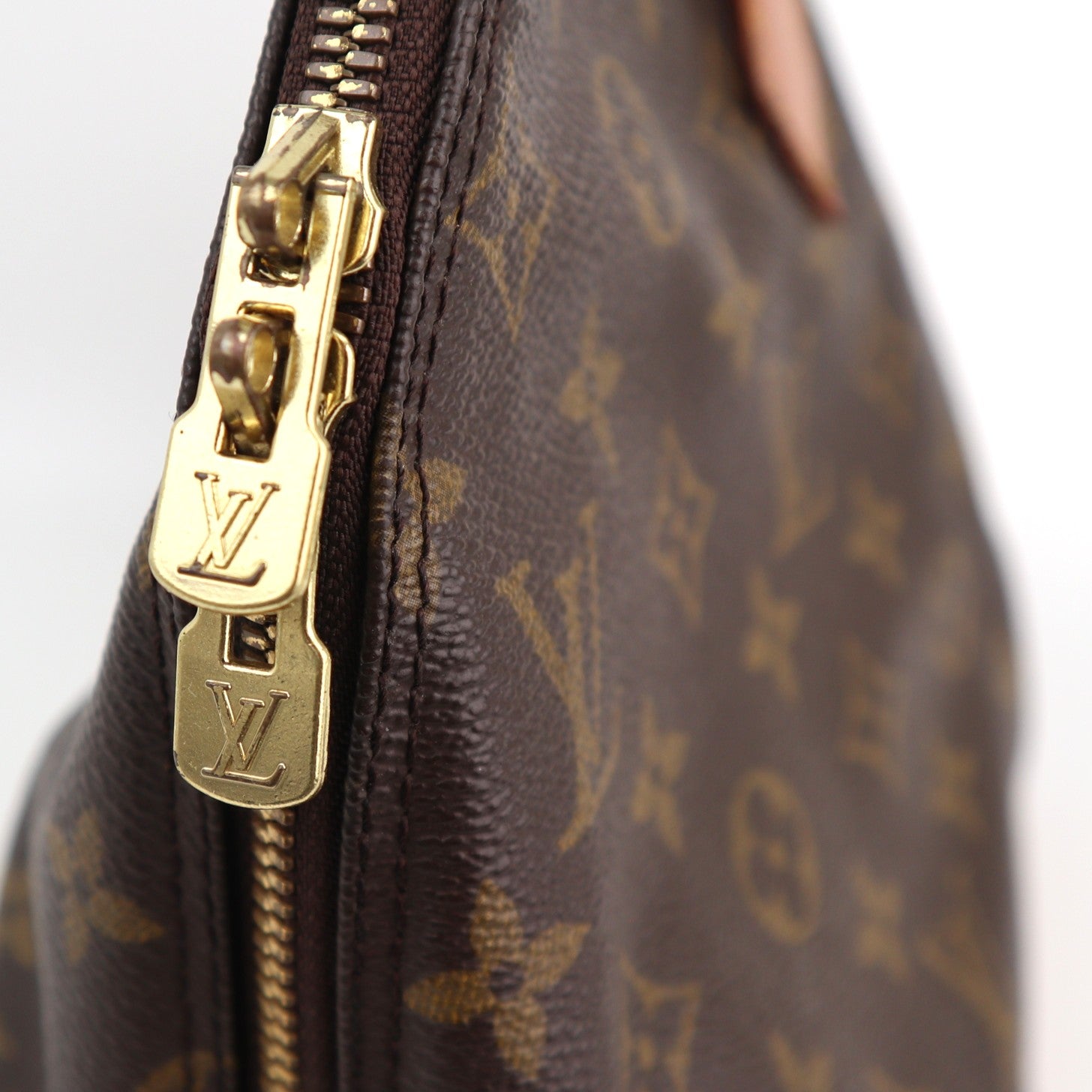 Louis Vuitton Monogram Alma PM Shoulder Bag C1719 | Pre-Owned Very Good Brown Monogram Canvas