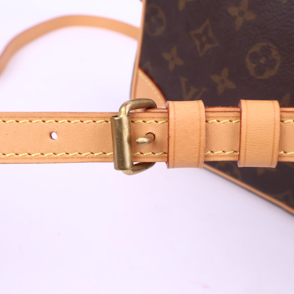 J2692 Louis Vuitton Shoulder Bag Monogram Trocadero | Pre-Owned Excellent Brown Monogram Coated canvas