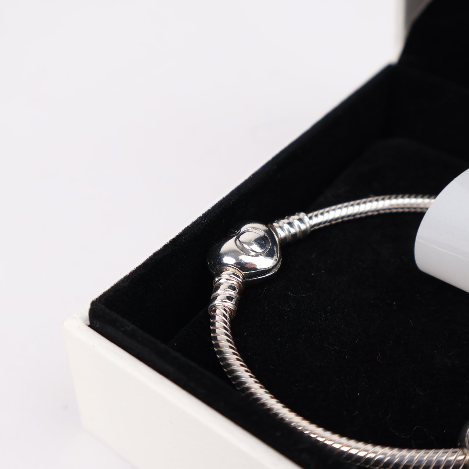 J1298 Pandora Moments Snake Chain Bracelet with Sparkling & Pink Heart Charms- Pre Owned