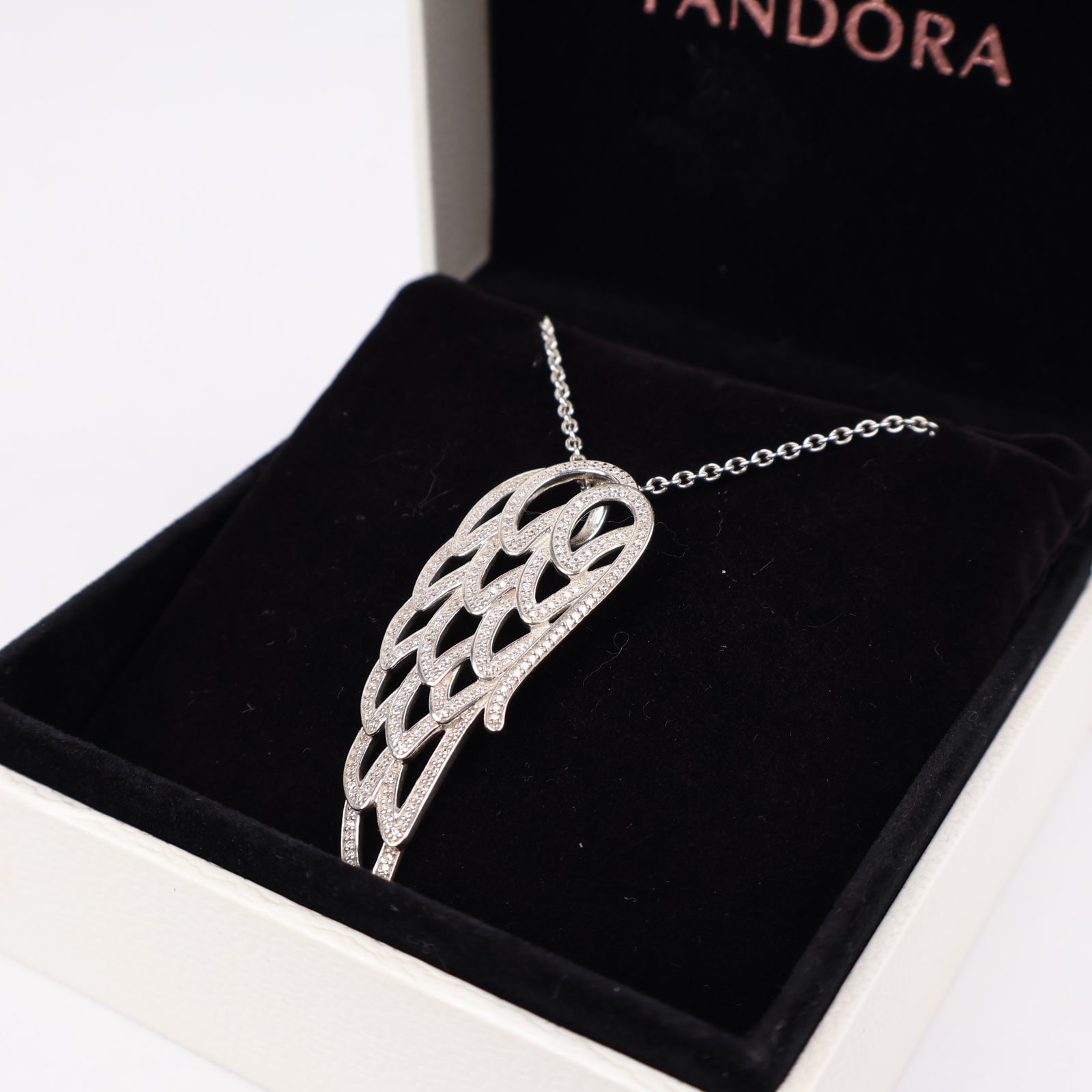 J1299 Pandora Sparkling Angel Wing Pendant Necklace- Pre Owned