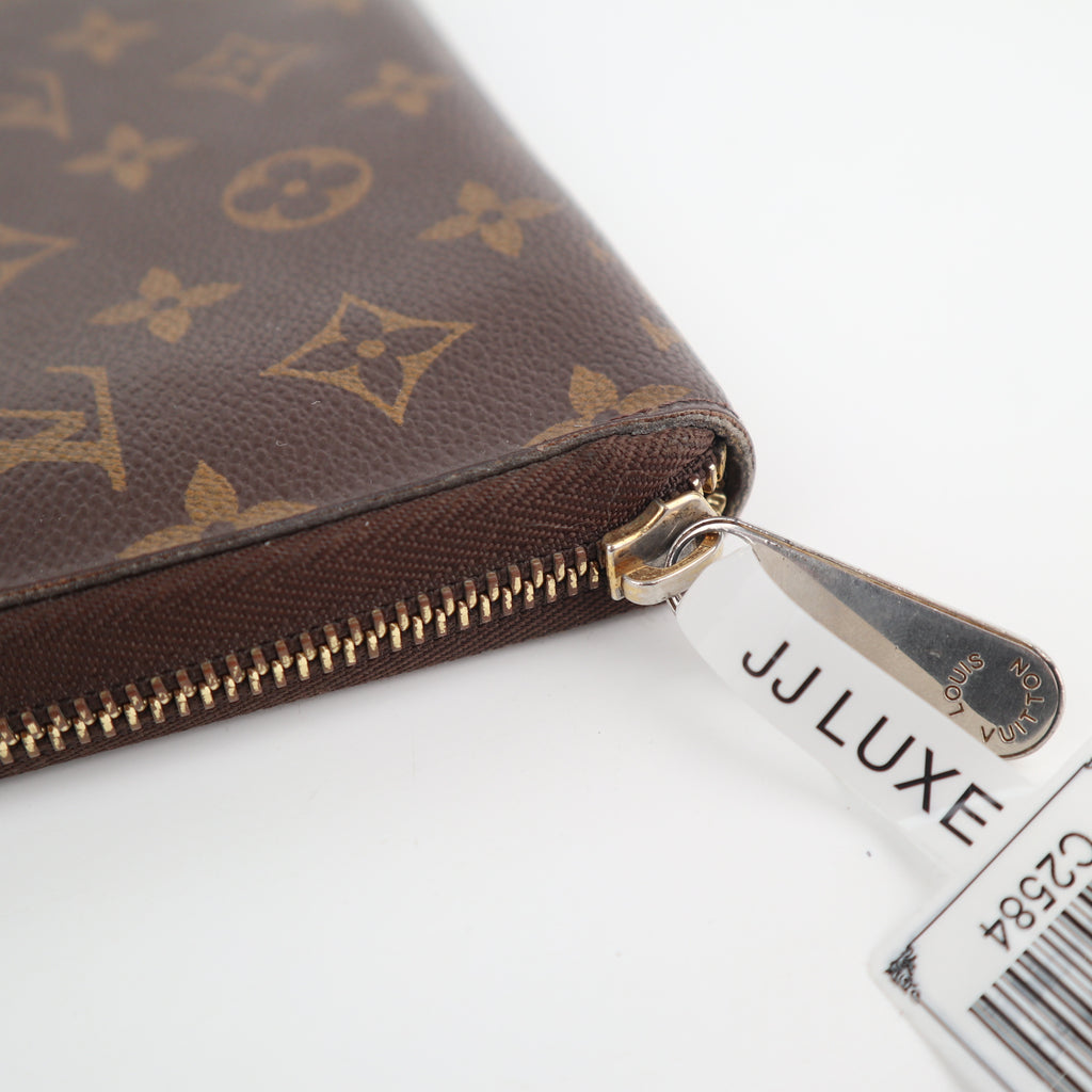 C2584 Louis Vuitton Wallet Monogram Zippy Organizer | Pre-Owned Very Good Brown Canvas Monogram