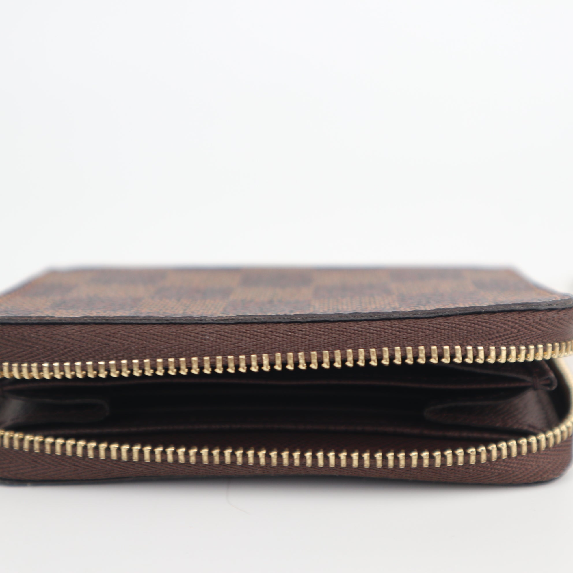 C2588 Louis Vuitton Coin Purse Damier Ebene Zippy Coin Purse | Pre-Owned Excellent Brown Coated canvas Damier Ebene