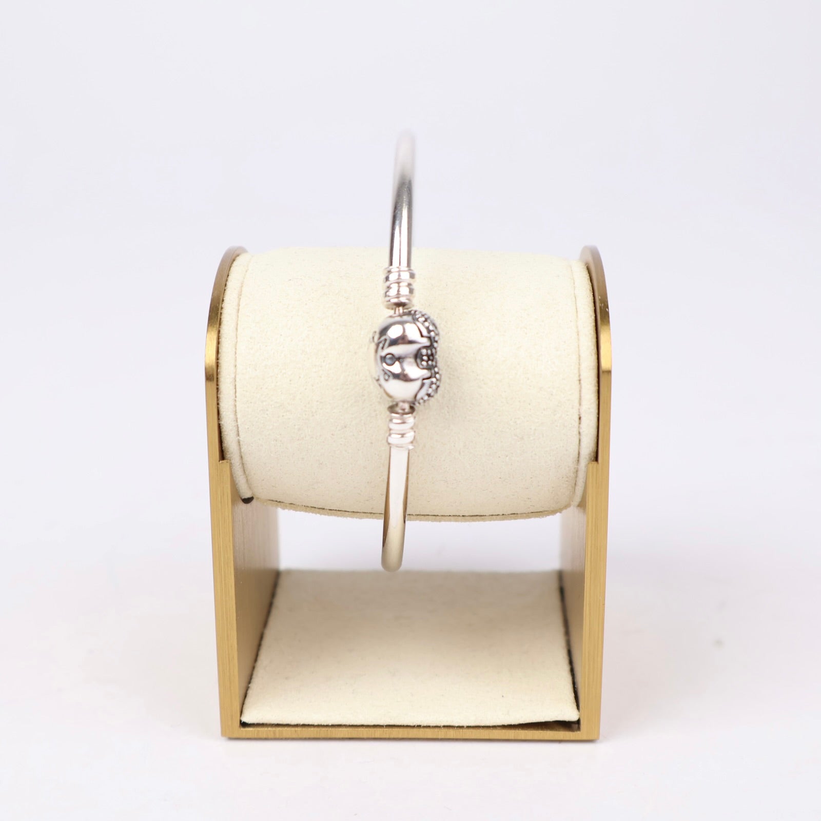 J1304 Pandora Sparkling Heart Clasp Bangle- Pre Owned