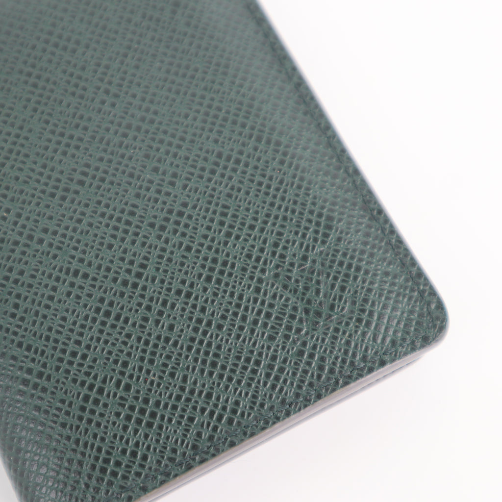 C2590# Louis Vuitton Wallet Taiga card holder | Pre-Owned Very Good Leather Plain