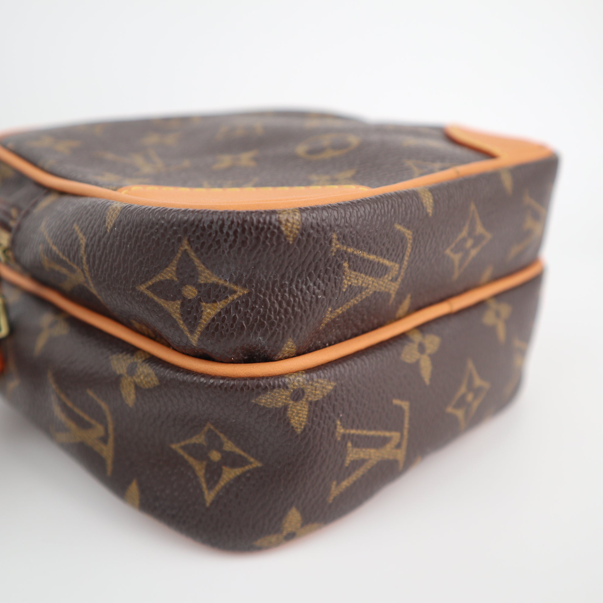 Louis Vuitton Monogram canvas Amazone Shoulder Bag C1729R | Pre-Owned Excellent Brown Monogram Canvas