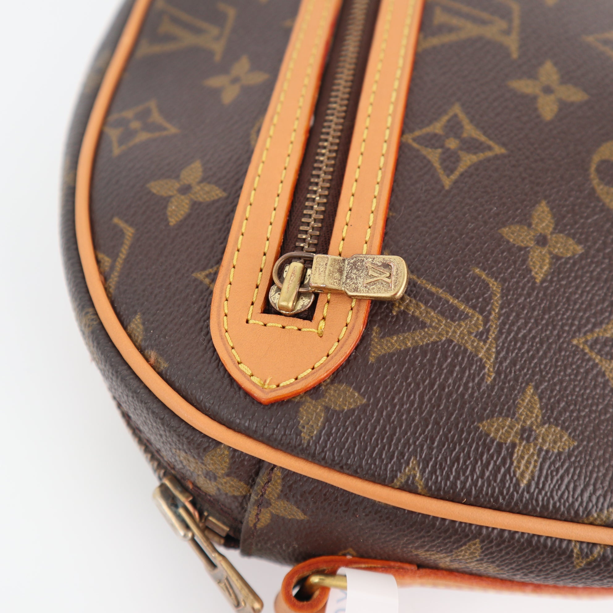 Louis Vuitton Monogram canvas Blois Shoulder Bag C1730R | Pre-Owned Excellent Brown Monogram Canvas