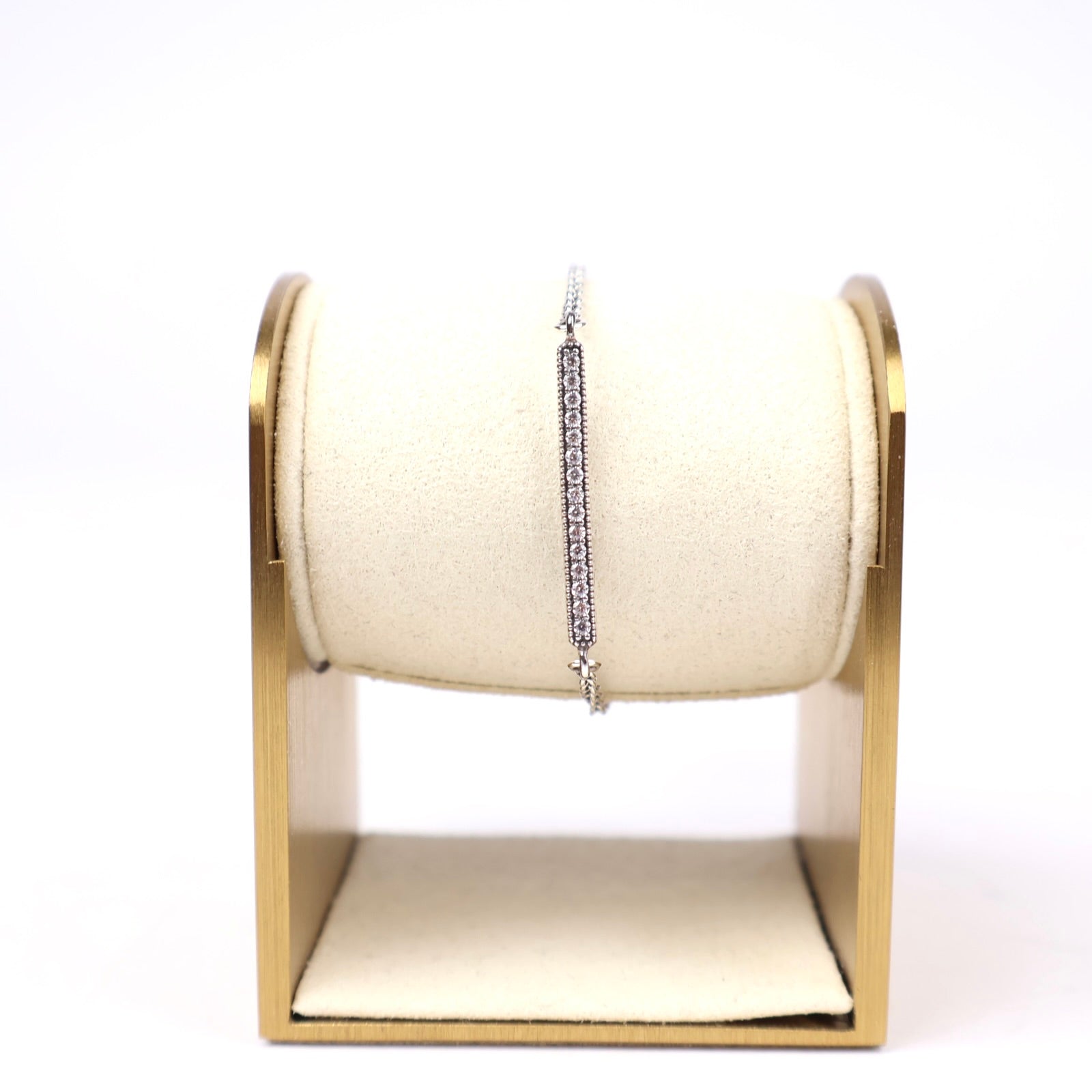 J1297 Pandora Sparkling Bar Chain Bracelet- Pre Owned
