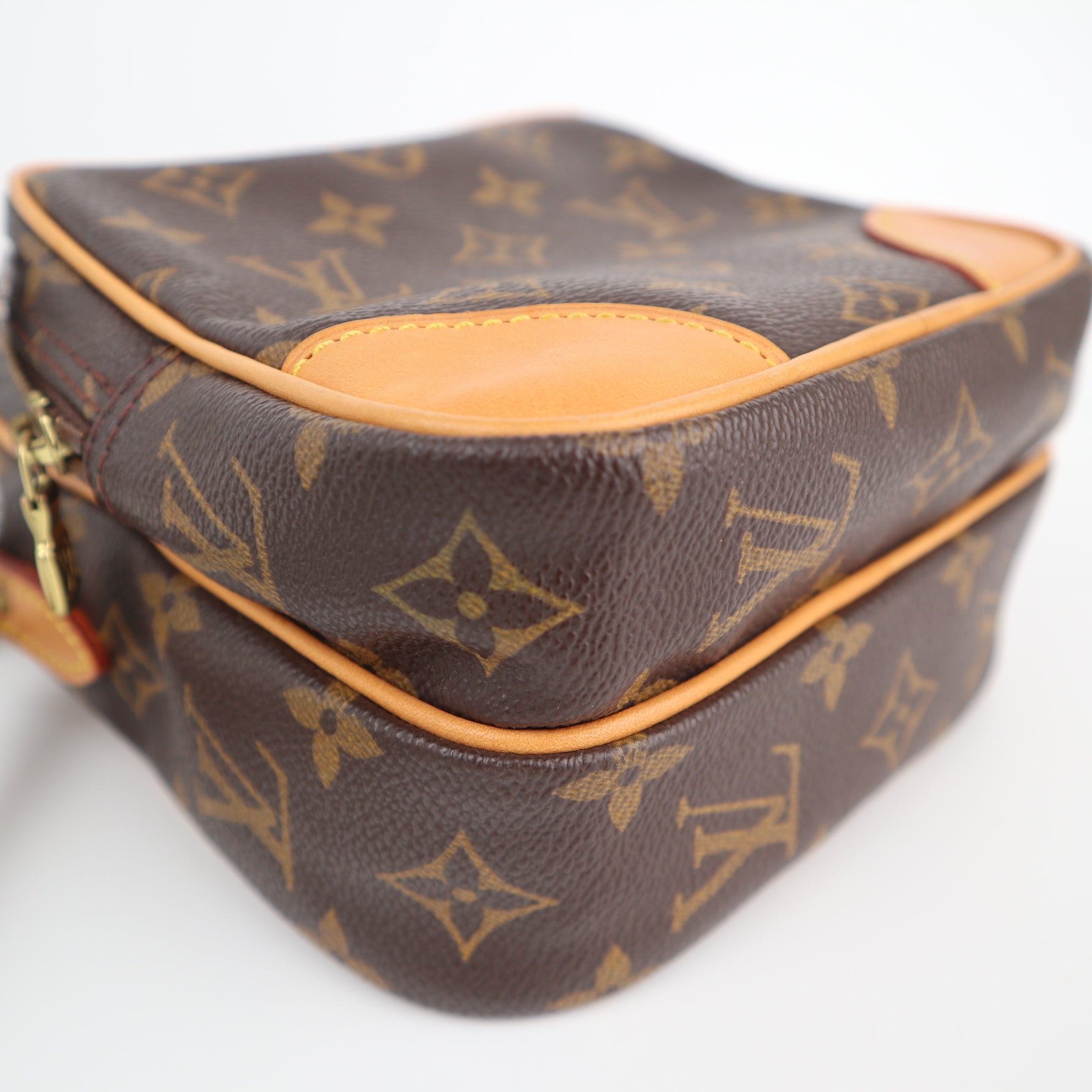 Louis Vuitton Monogram canvas Amazone Shoulder Bag C1731R | Pre-Owned Excellent Brown Monogram Canvas