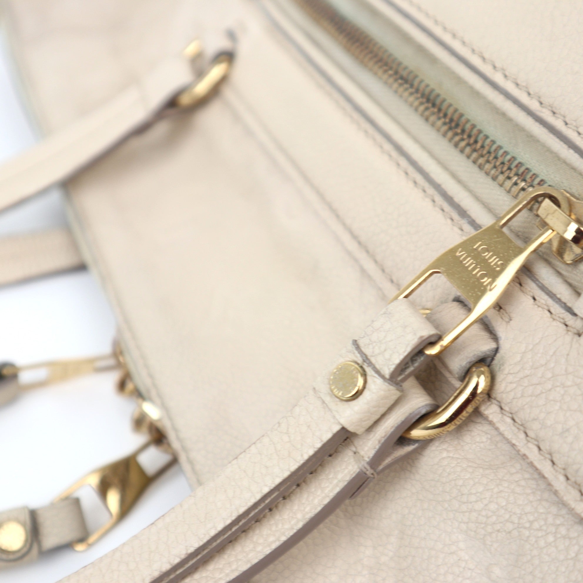 C1135# Louis Vuitton Lumineuse PM Neige Monogram Empreinte Leather Bag-Pre Owned