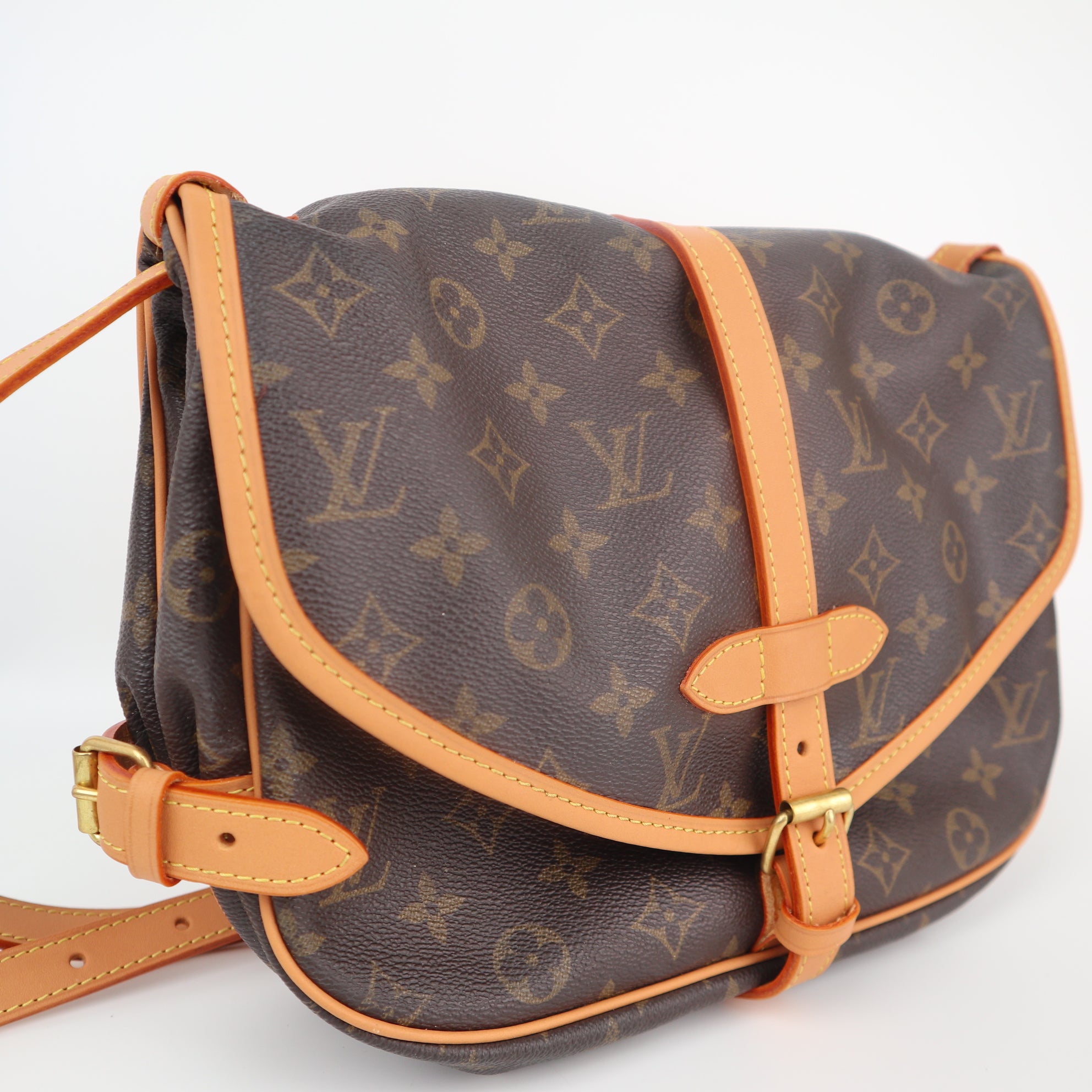 Louis Vuitton Monogram Canvas Saumur 30 Shoulder Bag C1742R | Pre-Owned Excellent Brown Monogram Canvas