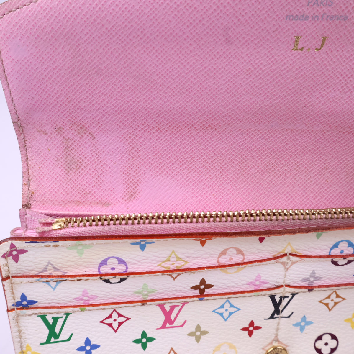 J2743 Louis Vuitton Wallet Sarah | Pre-Owned Very Good White Coated Canvas Monogram Multicolore