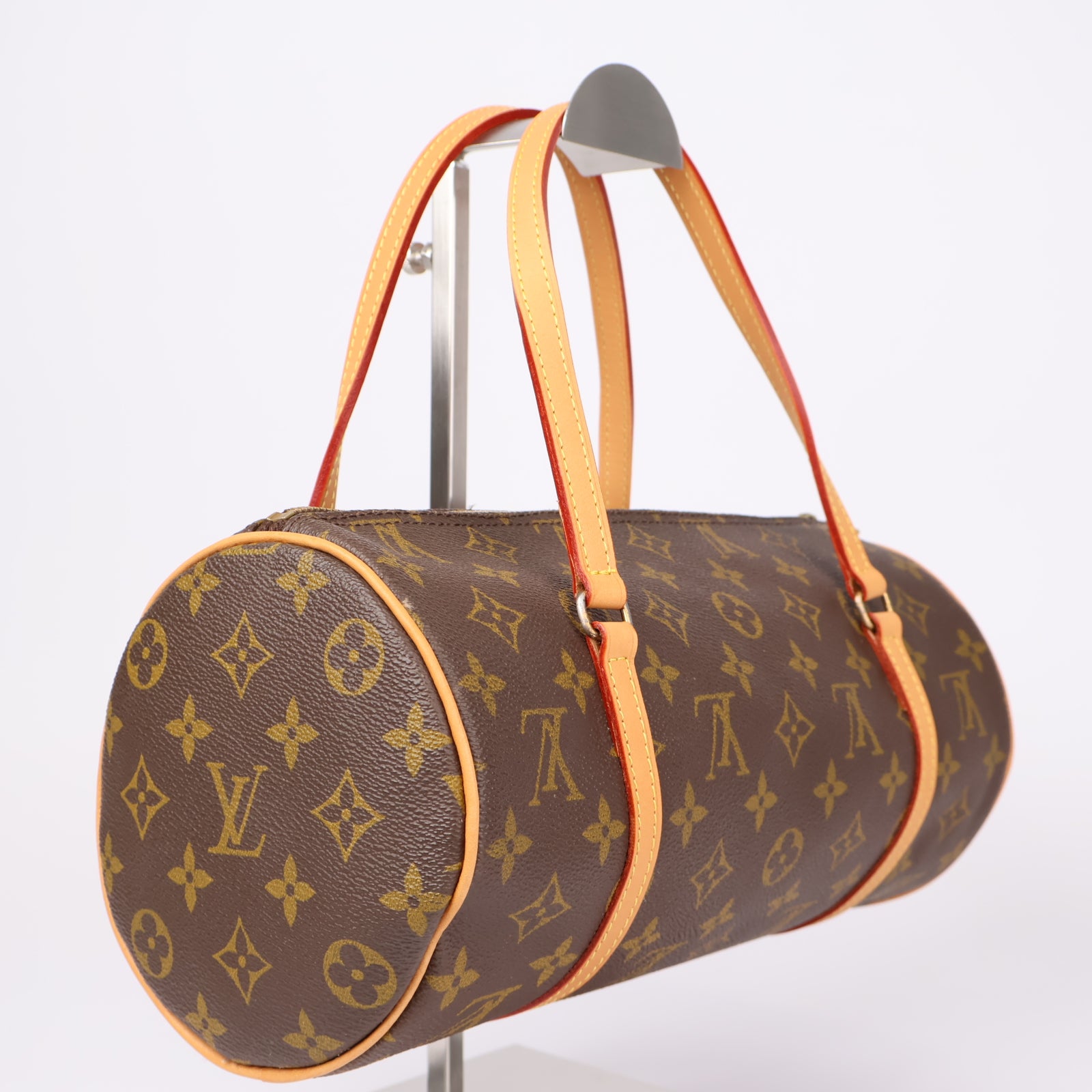 J1266 Louis Vuitton Monogram Canvas Papillon 26 Bag- Pre Owned