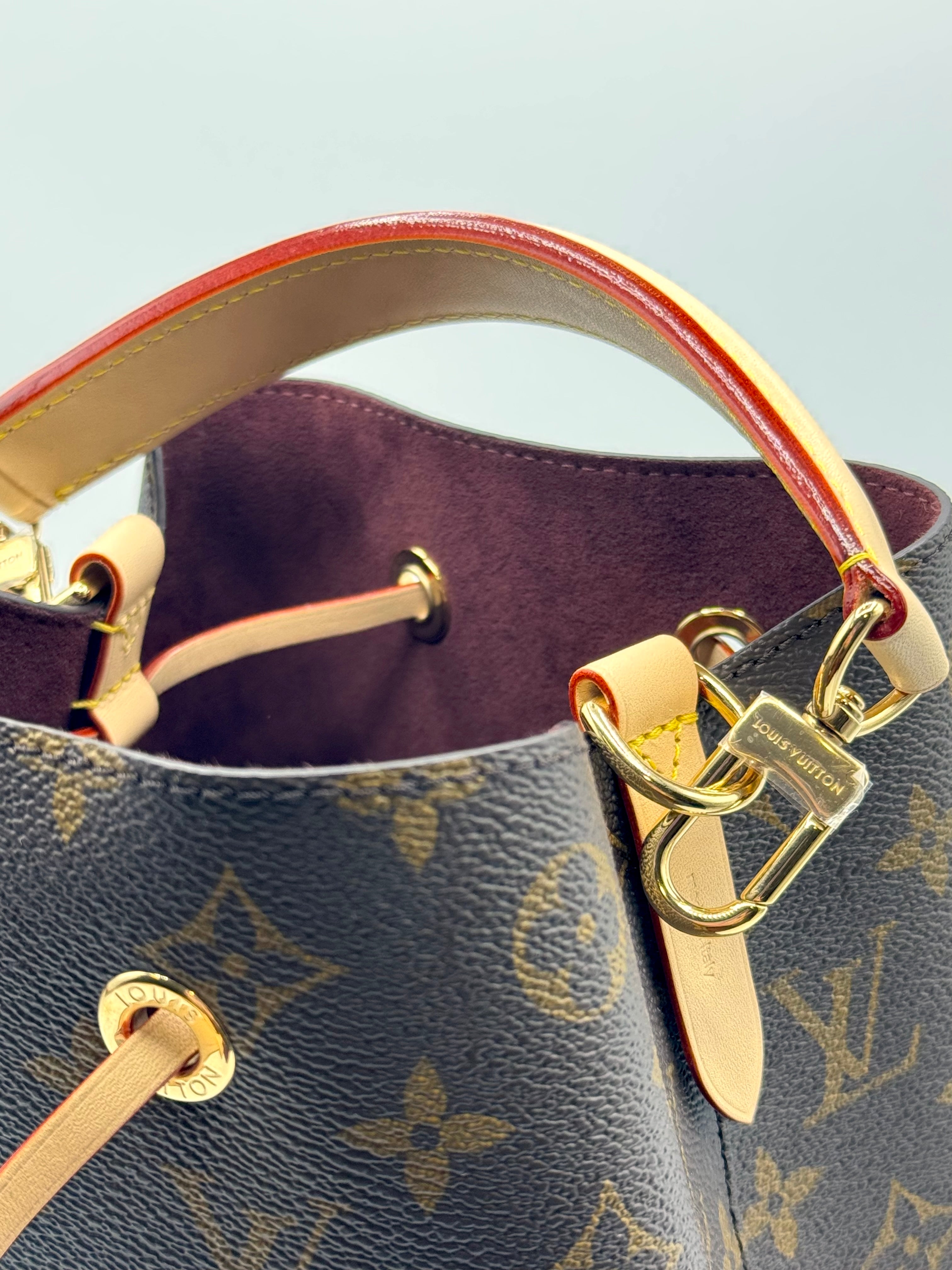 Louis Vuitton M46581 NéoNoé BB Bucket Bag