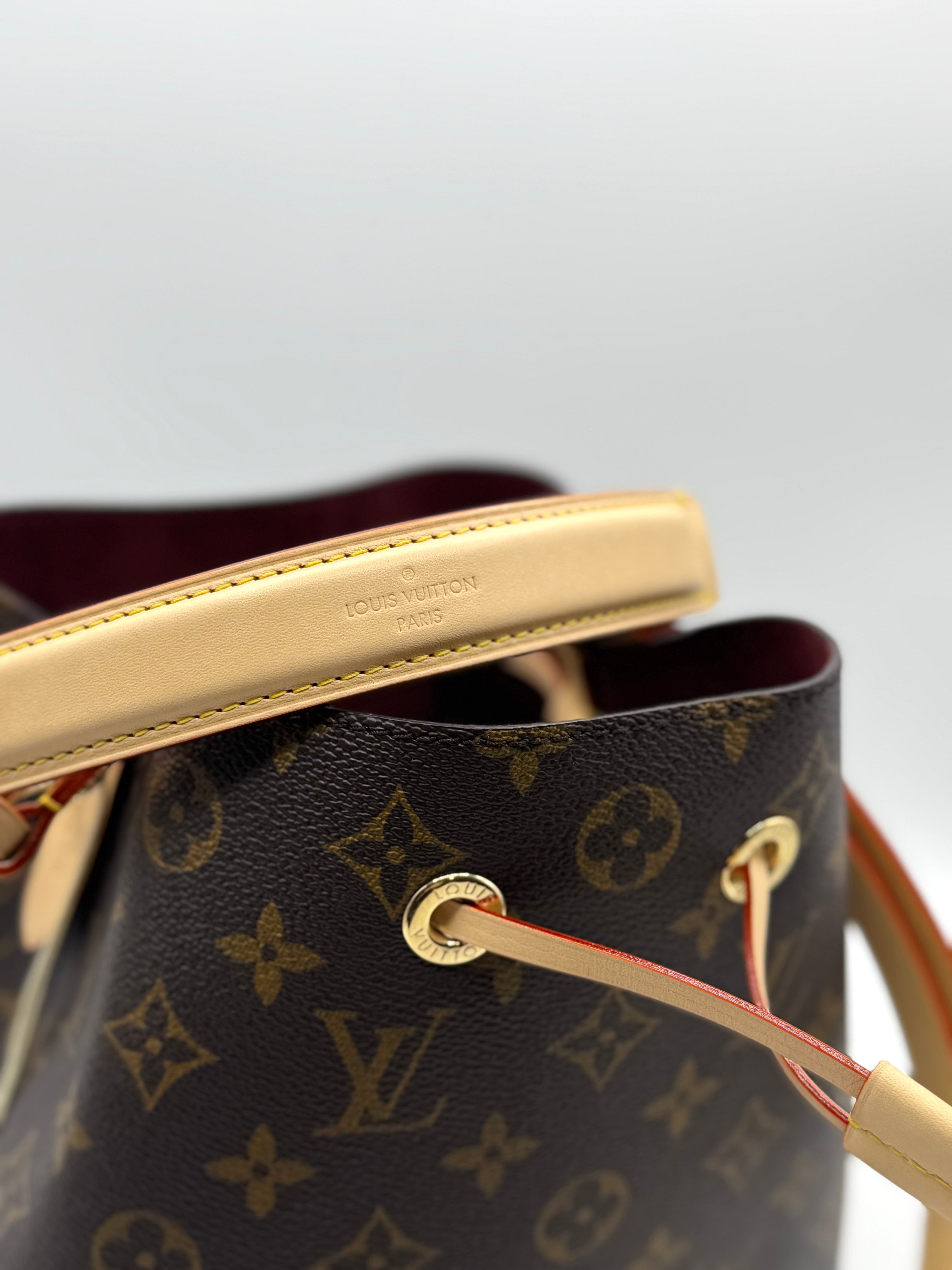 Louis Vuitton M46581 NéoNoé BB Bucket Bag