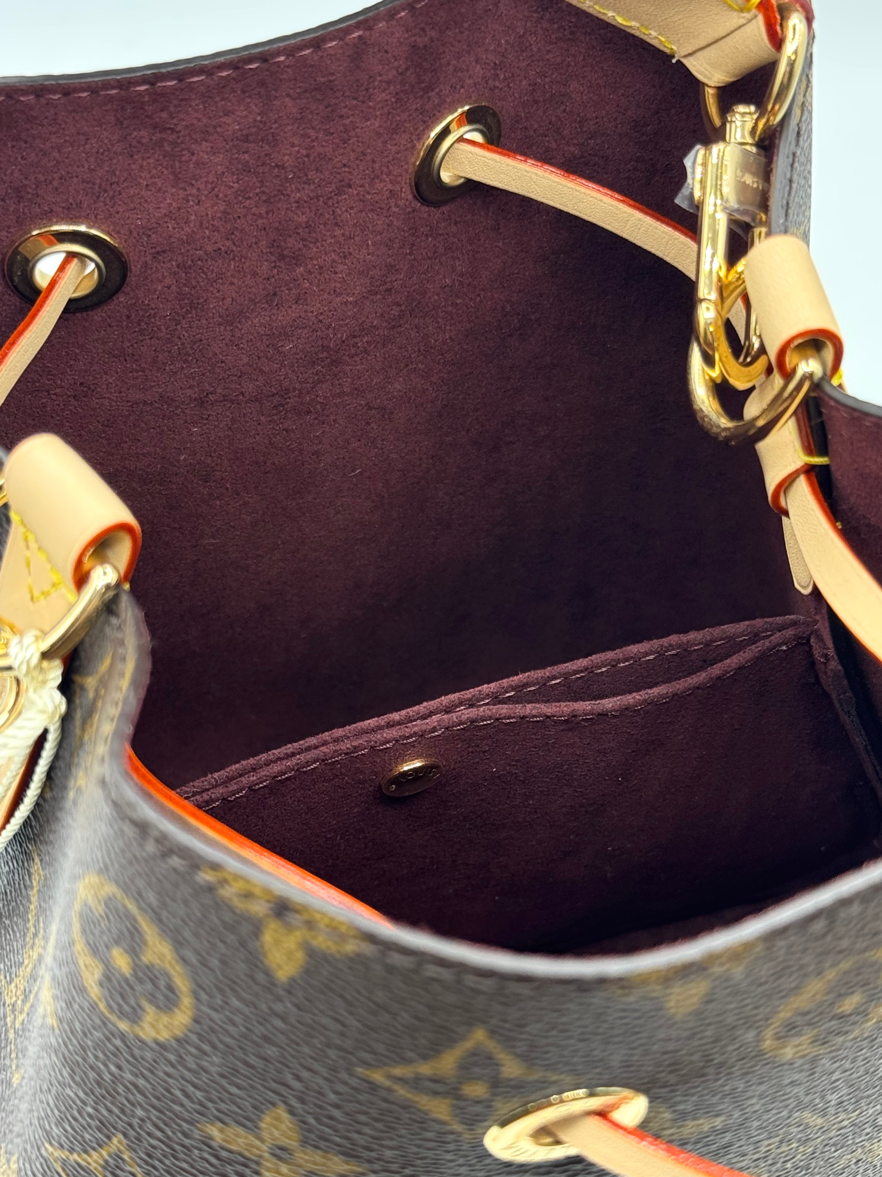 Louis Vuitton M46581 NéoNoé BB Bucket Bag