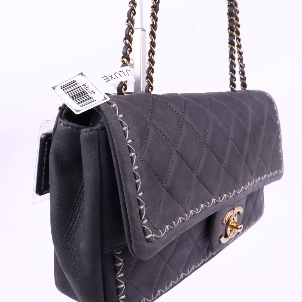 J2784 Chanel Shoulder Bag Happy Stitch | Pre-Owned Like New Nubuck leather