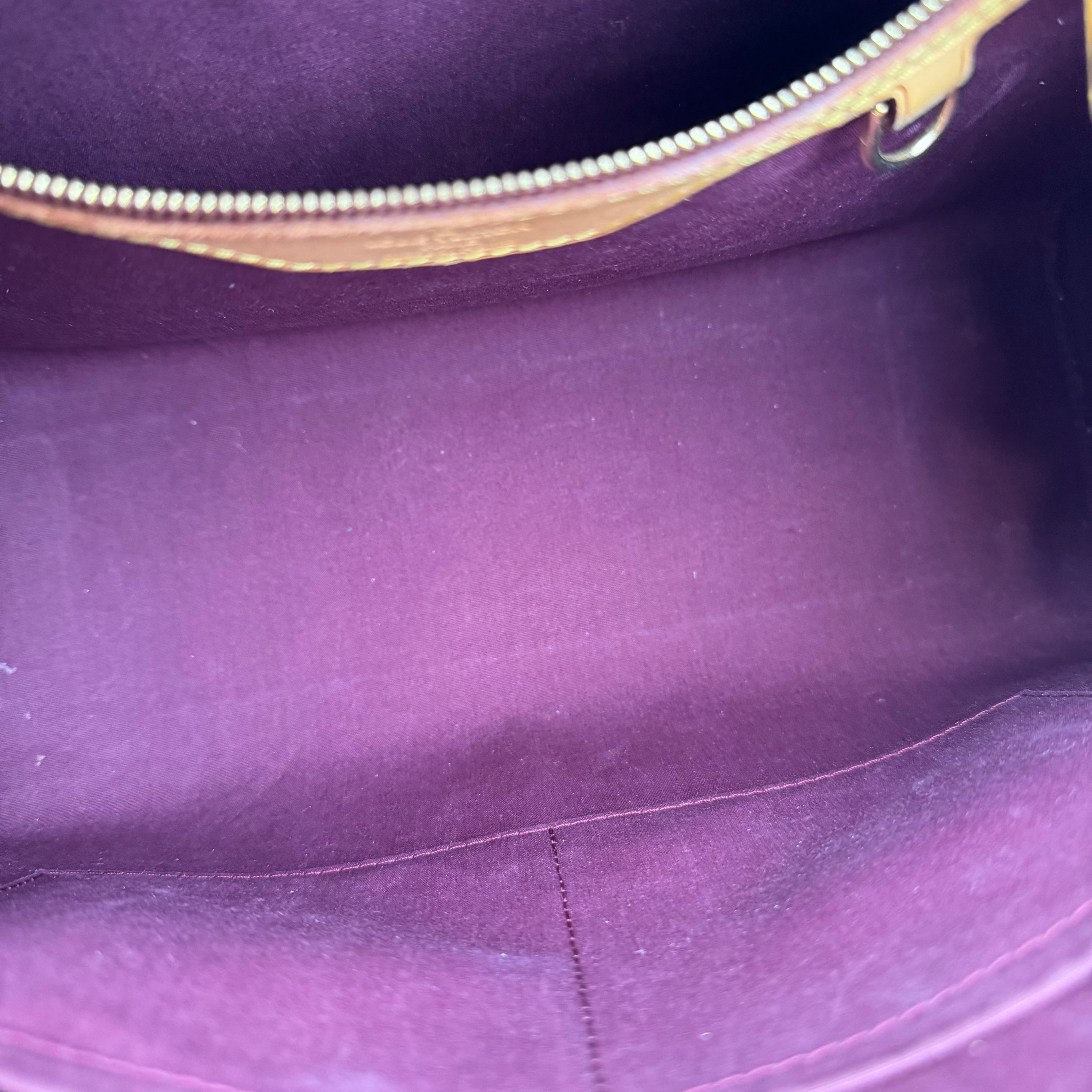 J1174 Louis Vuitton Brea Bag in Amarante Vernis - Pre Owned