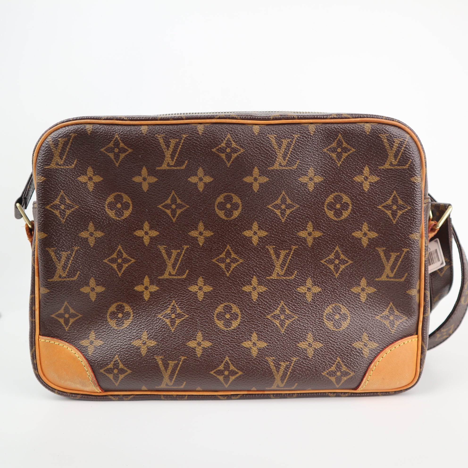 Louis Vuitton Monogram Canvas Nile Shoulder Bag C1758 | Pre-Owned Very Good Brown Monogram Canvas