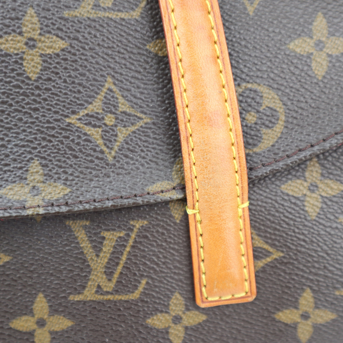 C2601 Louis Vuitton Shoulder Bag Monogram Sonatine | Pre-Owned Very Good Brown Monogram Canvas
