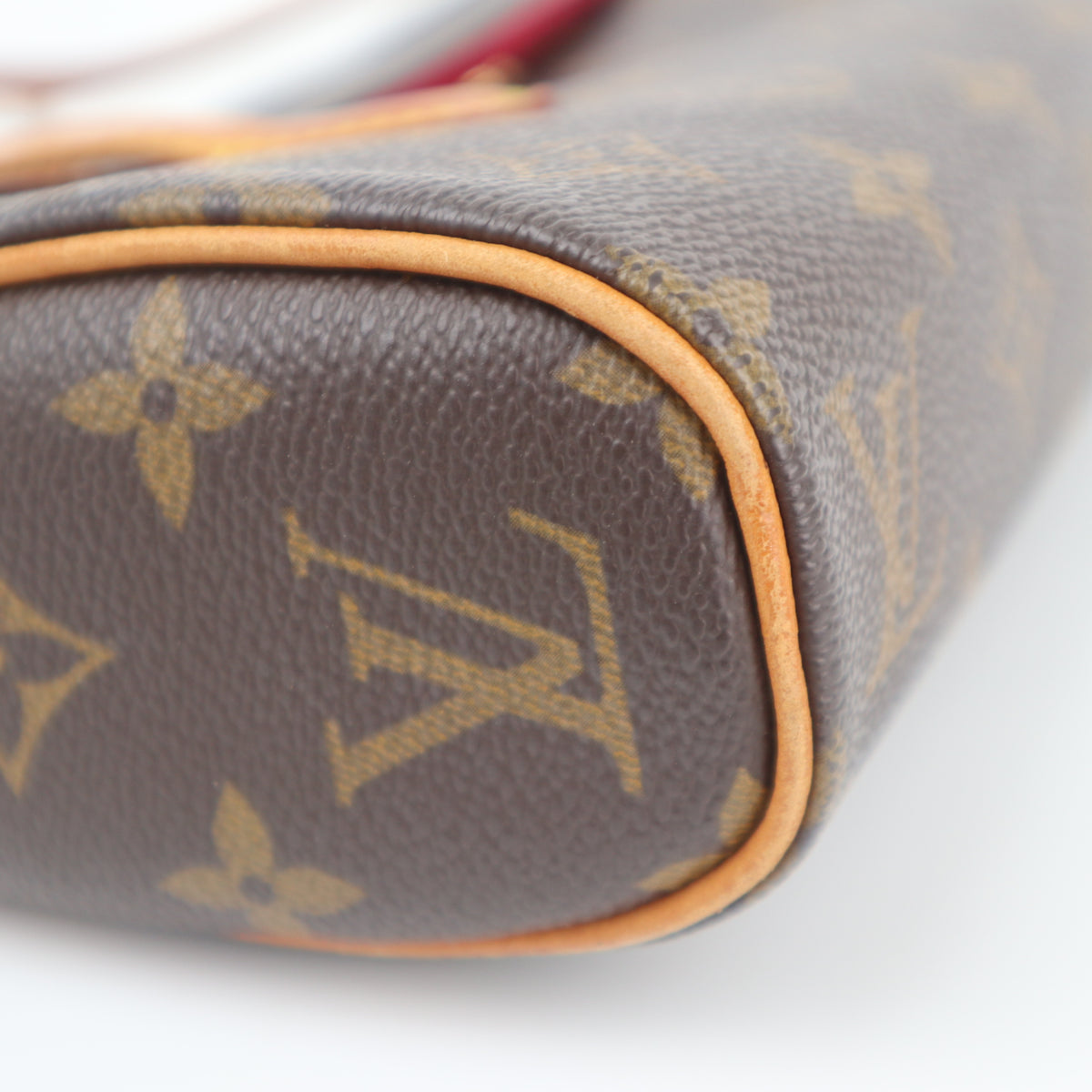 C2601 Louis Vuitton Shoulder Bag Monogram Sonatine | Pre-Owned Very Good Brown Monogram Canvas