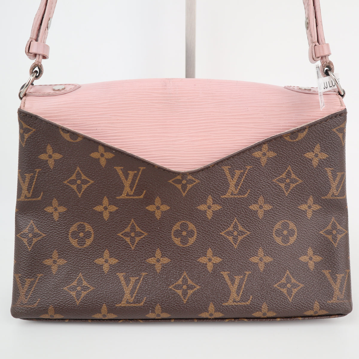Louis Vuitton Monogram Rose Ballerine Epi Saint Michel Shoulder Bag C1771 | Pre-Owned Very Good Pink Monogram Canvas, Leather