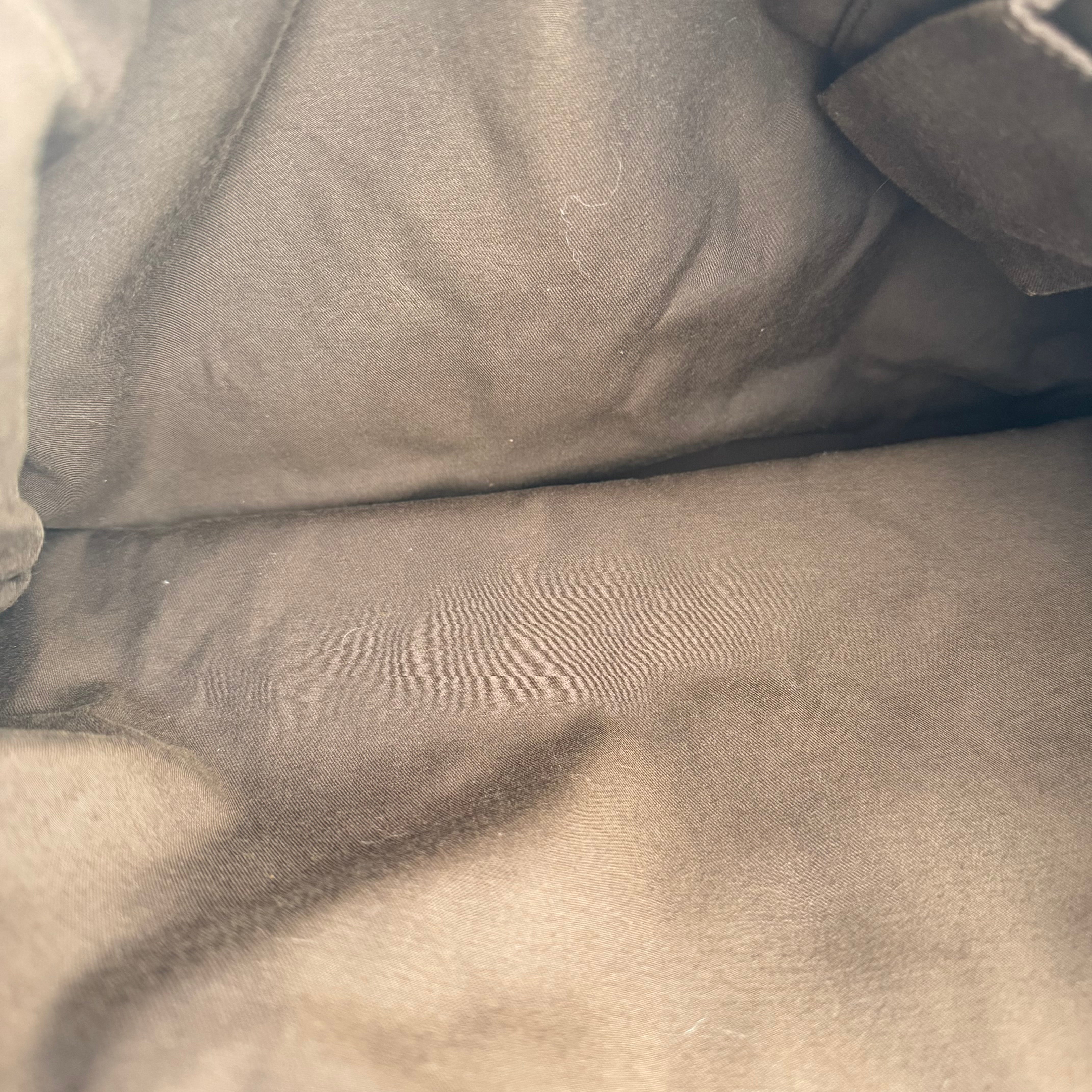 J1012 Gucci GG Canvas Tote Bag- Pre Owned