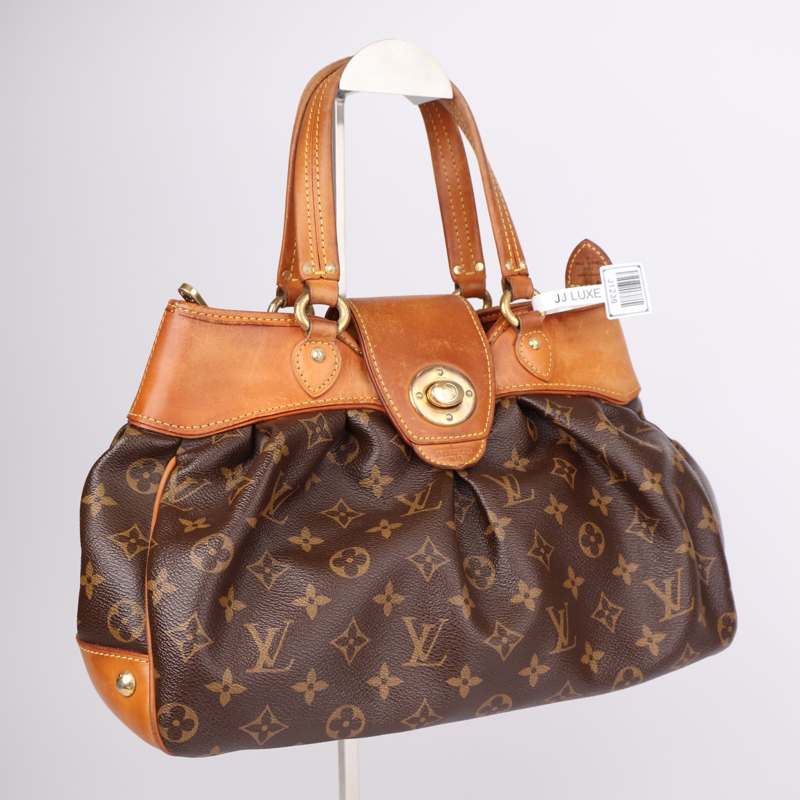 J1236-Louis Vuitton Monogram Boetie Shoulder Bag- Pre Owned