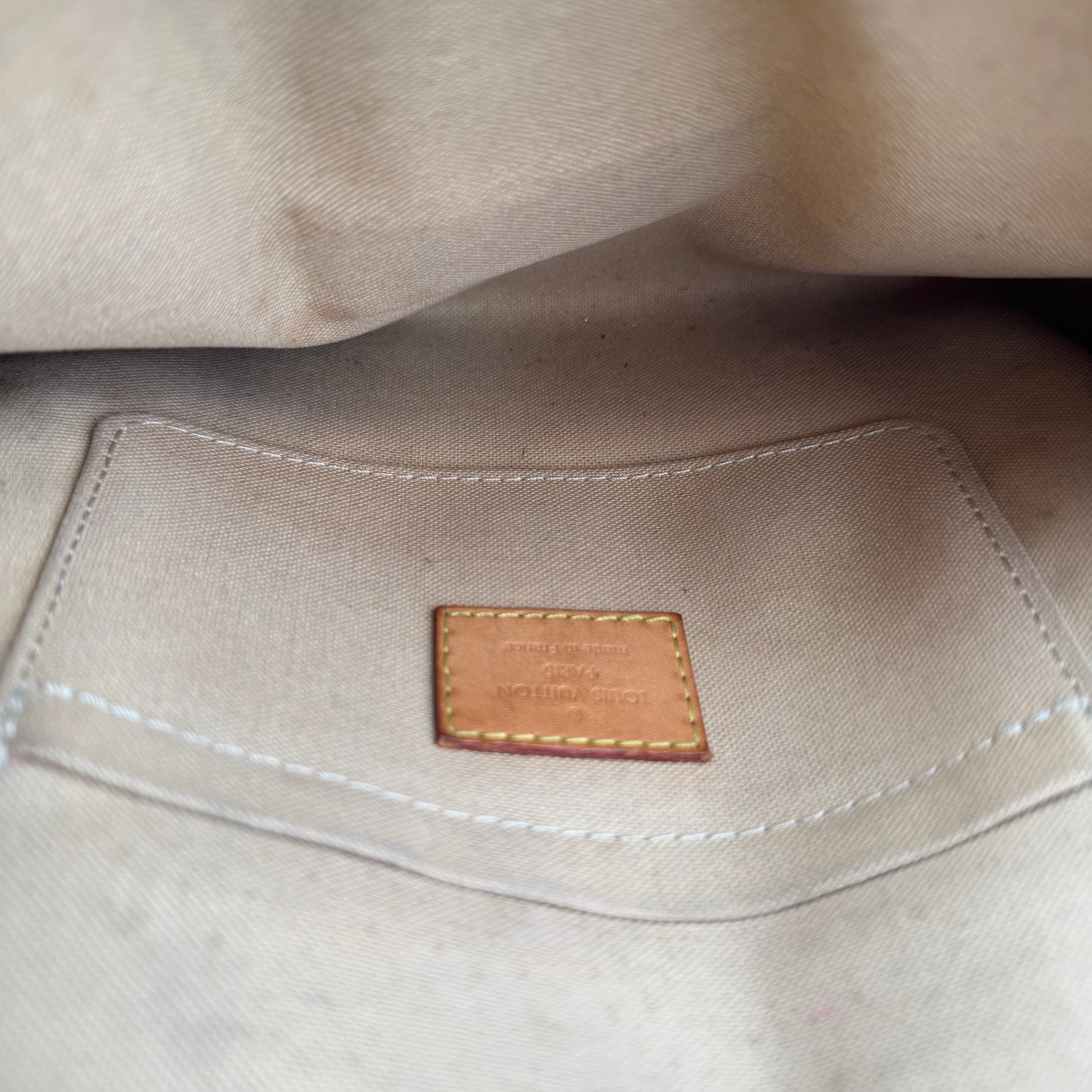 J1029 Louis Vuitton Damier Azur Pochette- Pre Owned